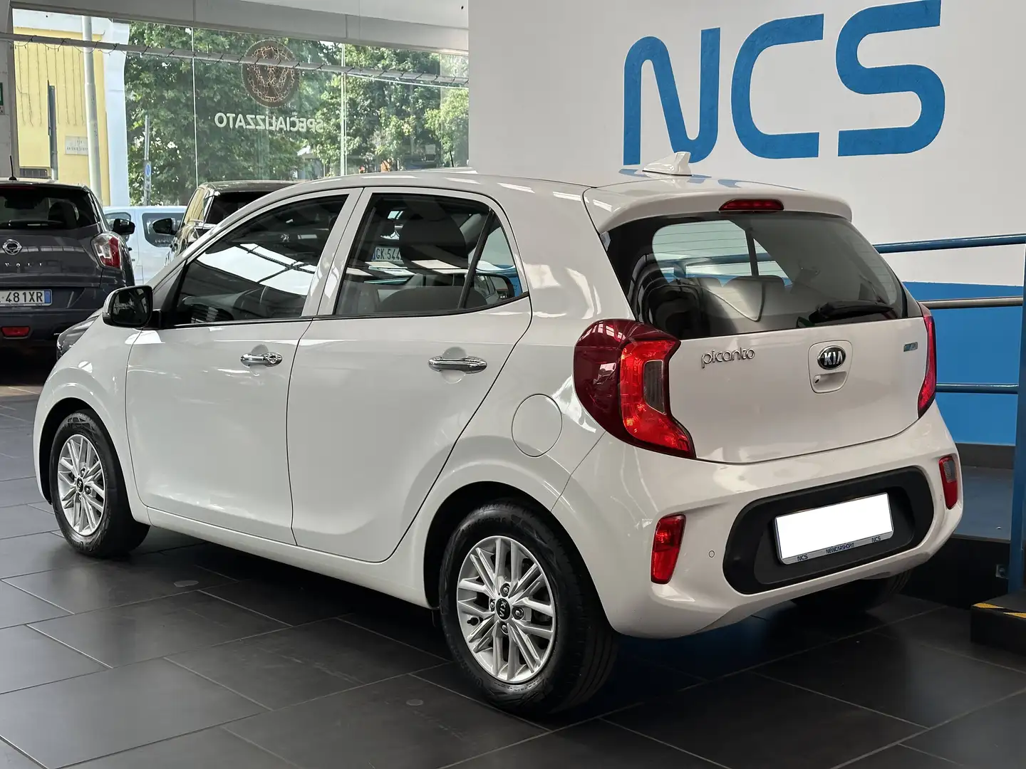 Kia Picanto 1.0 Style GPL NEOPATENTATI "11.900 senza vincoli" Bianco - 2