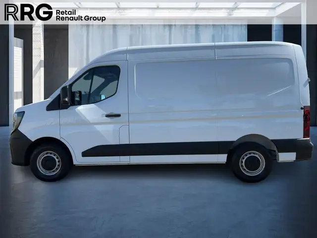 Renault Master view 2