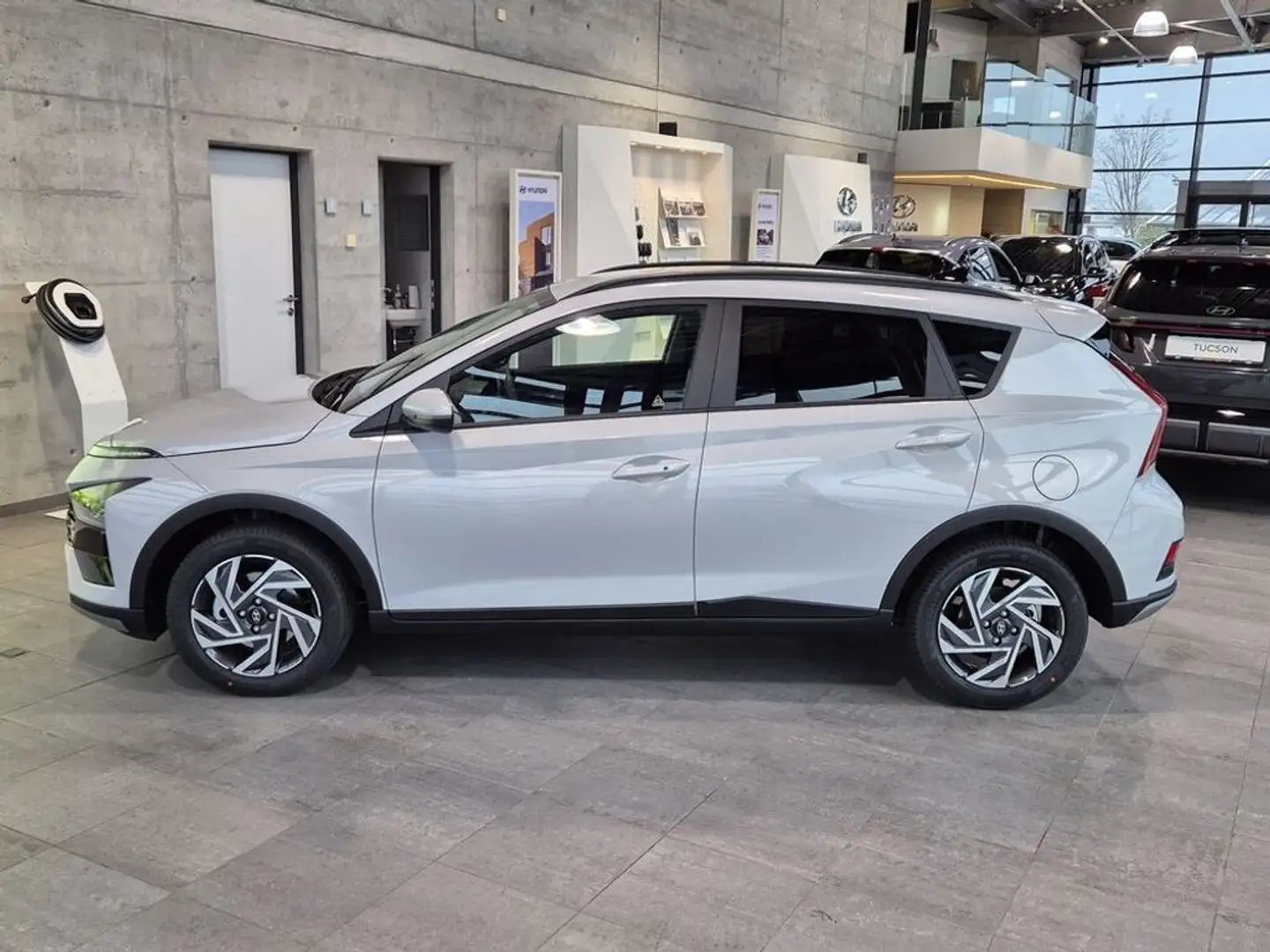 Hyundai BAYON BAYON Go! Plus 1,0 T-GDi DCT - y5bu3-PP4-OO5 Grijs - 2