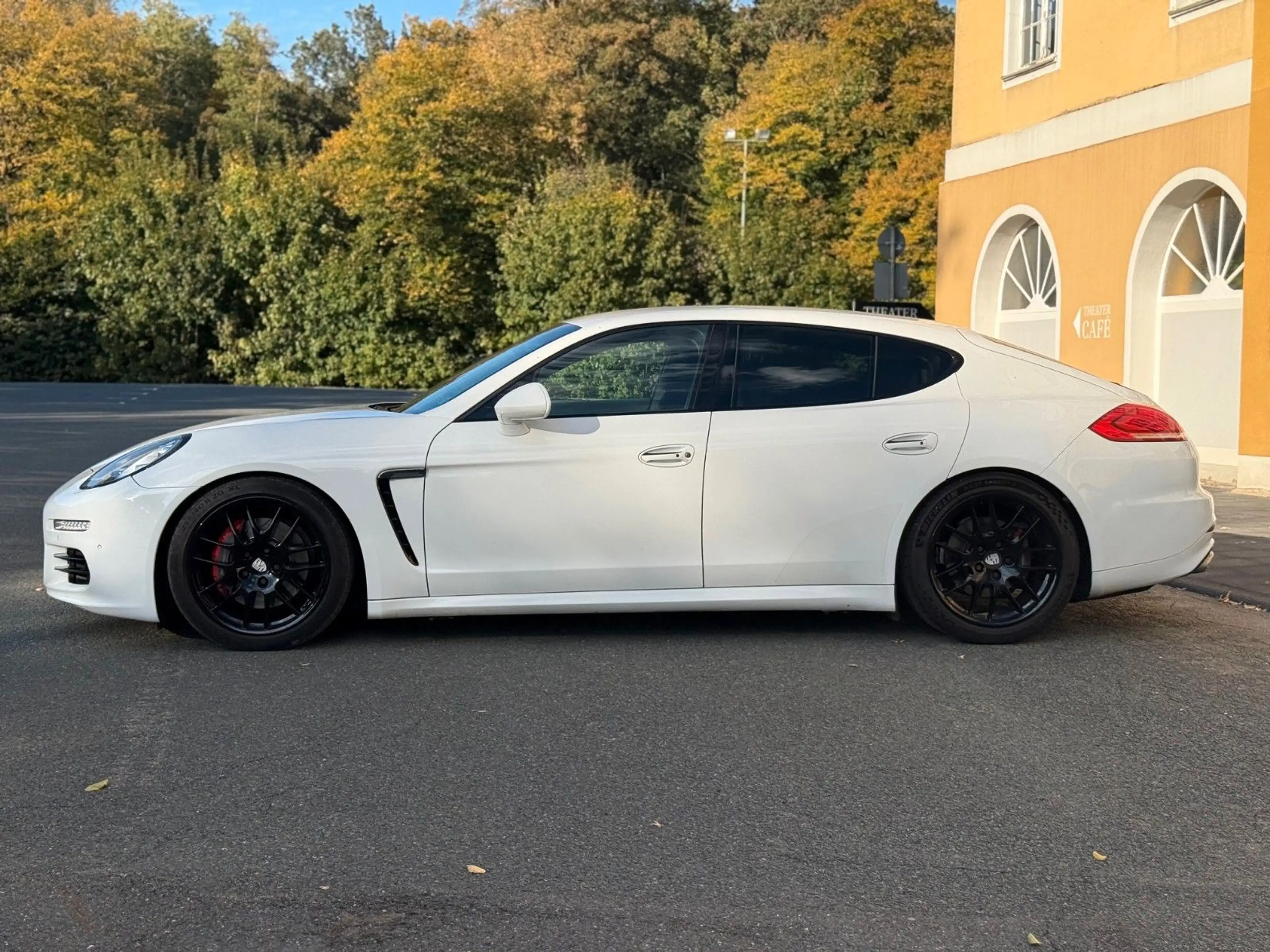 Porsche Panamera Diesel — photo 2