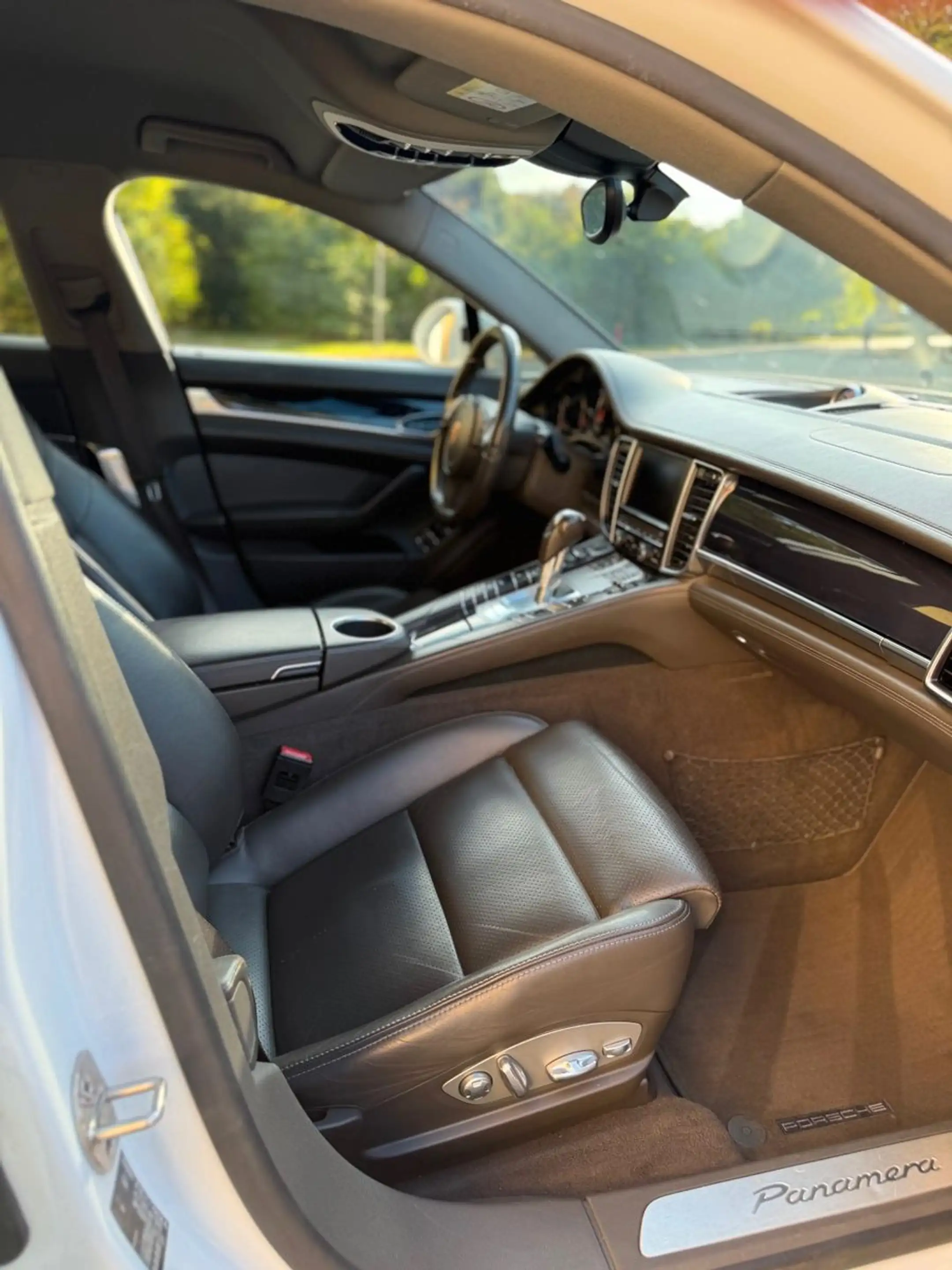 Porsche Panamera Diesel — photo 14