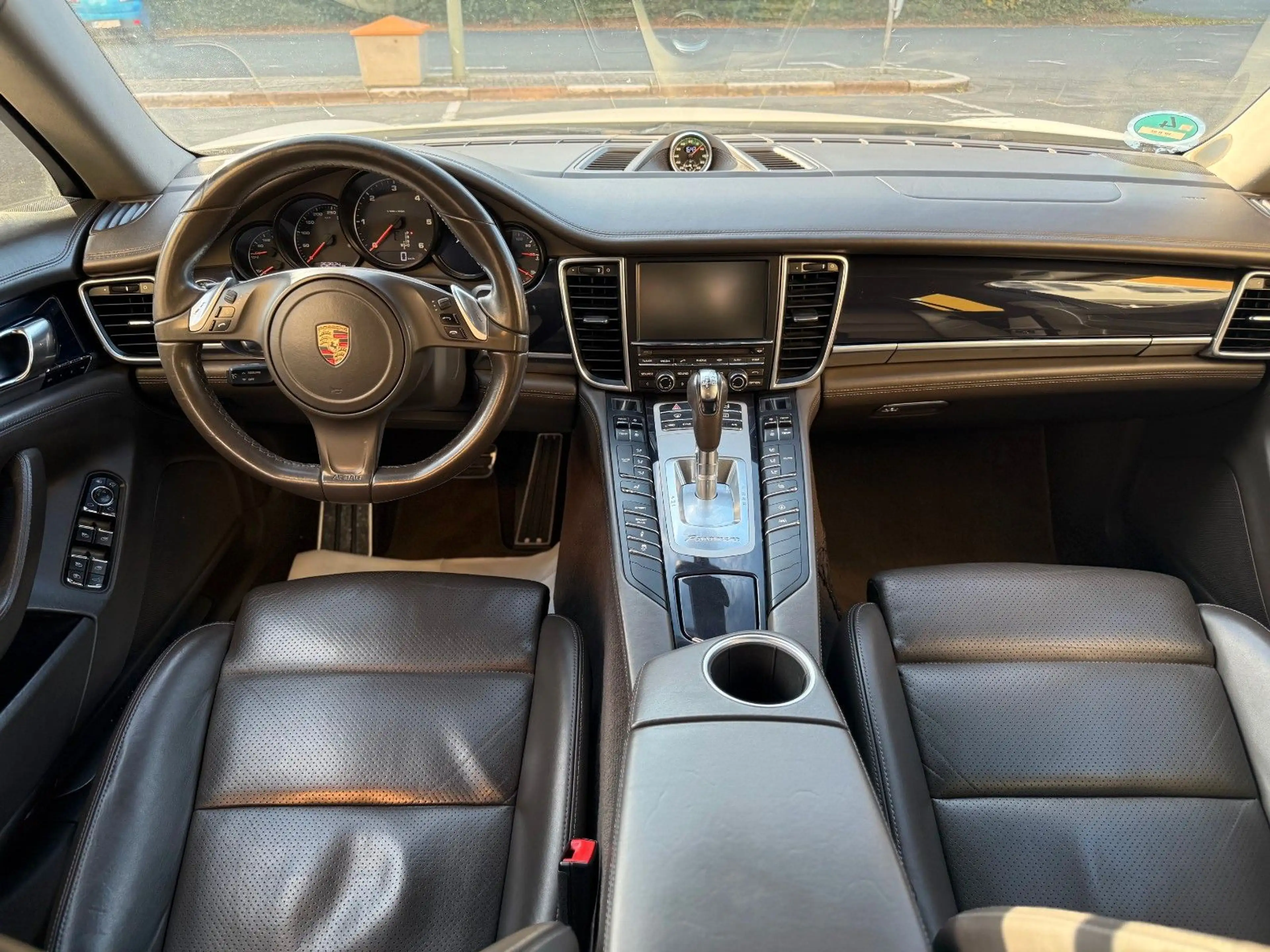 Porsche Panamera Diesel — photo 9