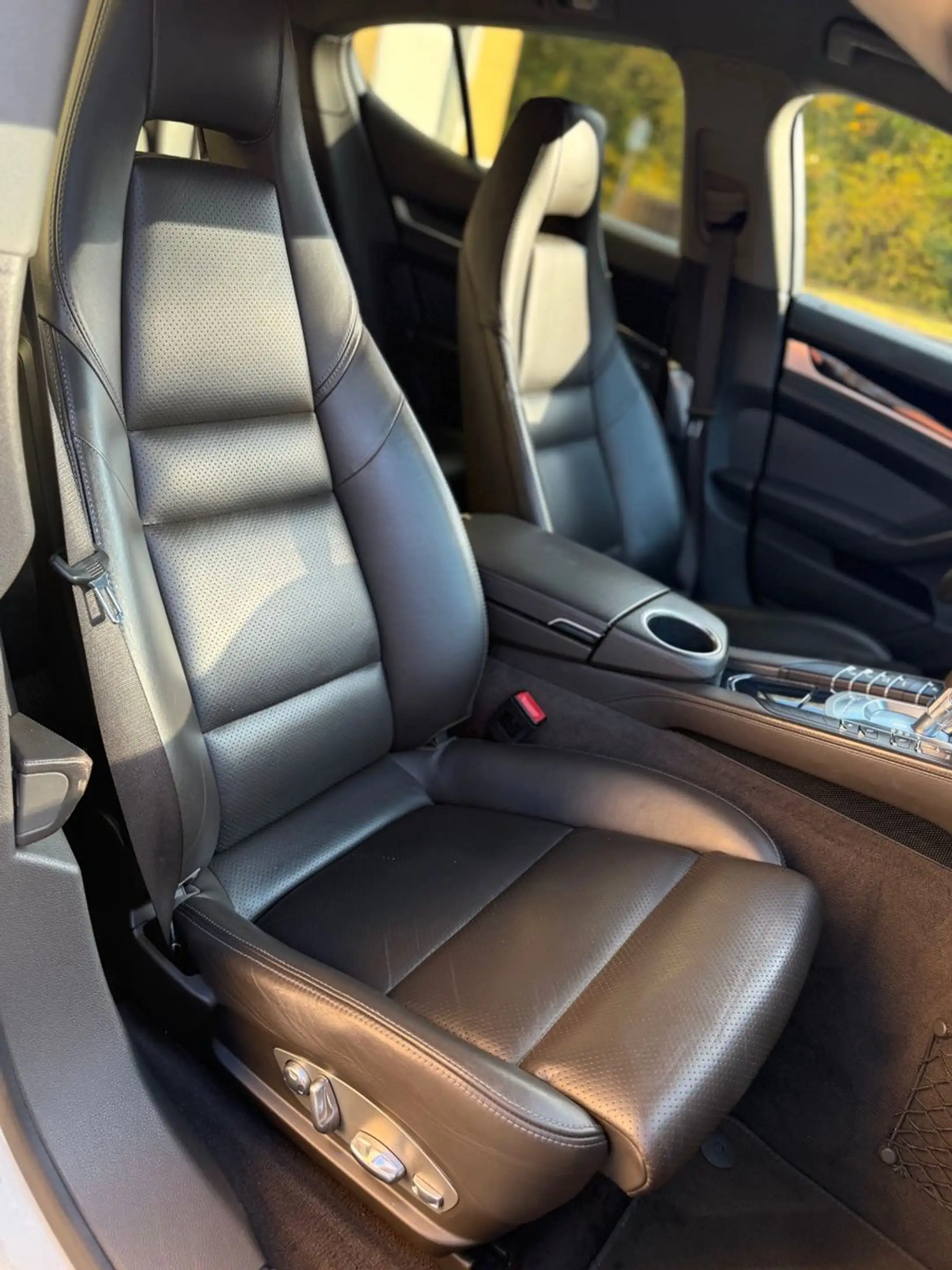 Porsche Panamera Diesel — photo 15