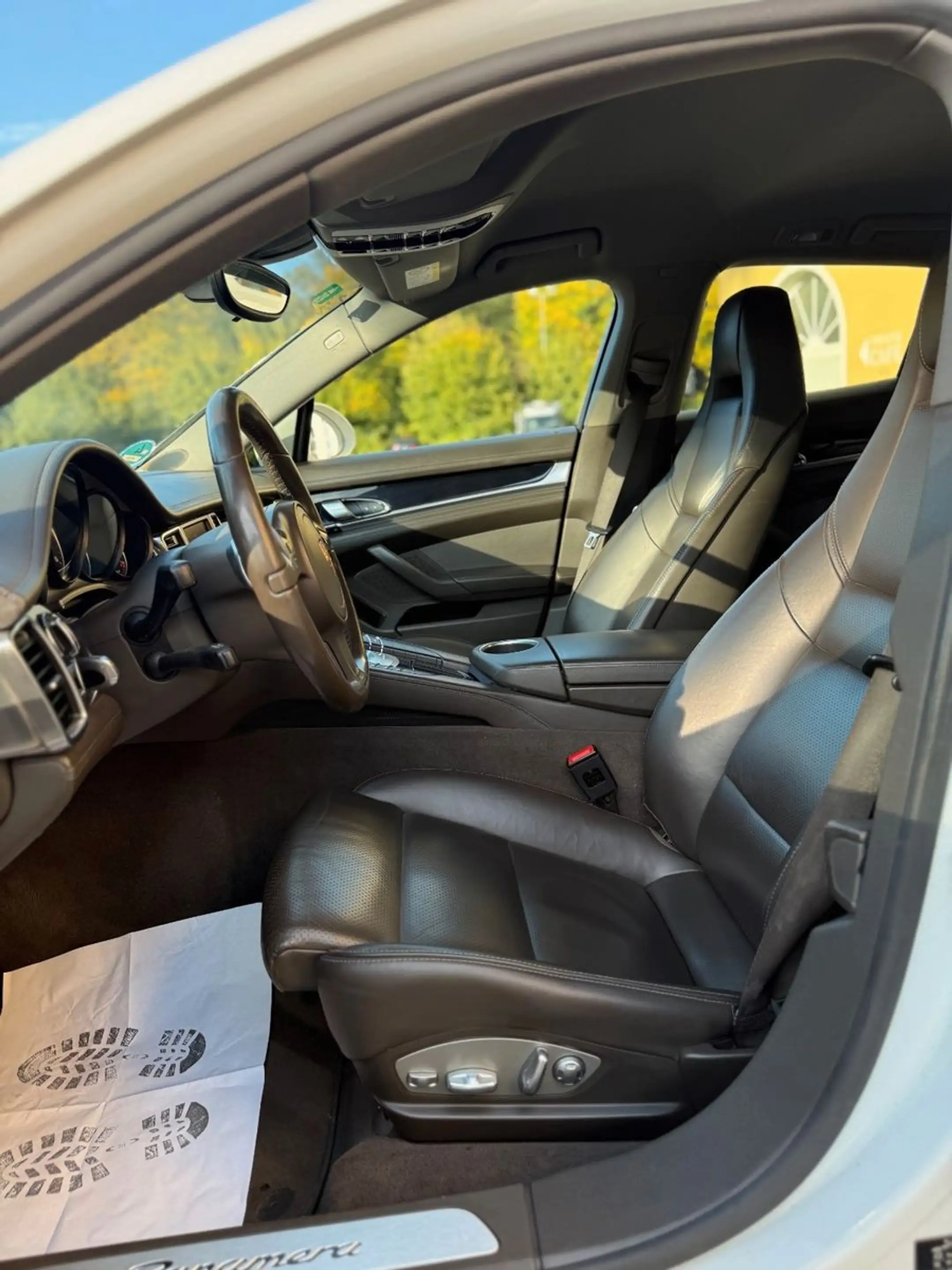 Porsche Panamera Diesel — photo 12