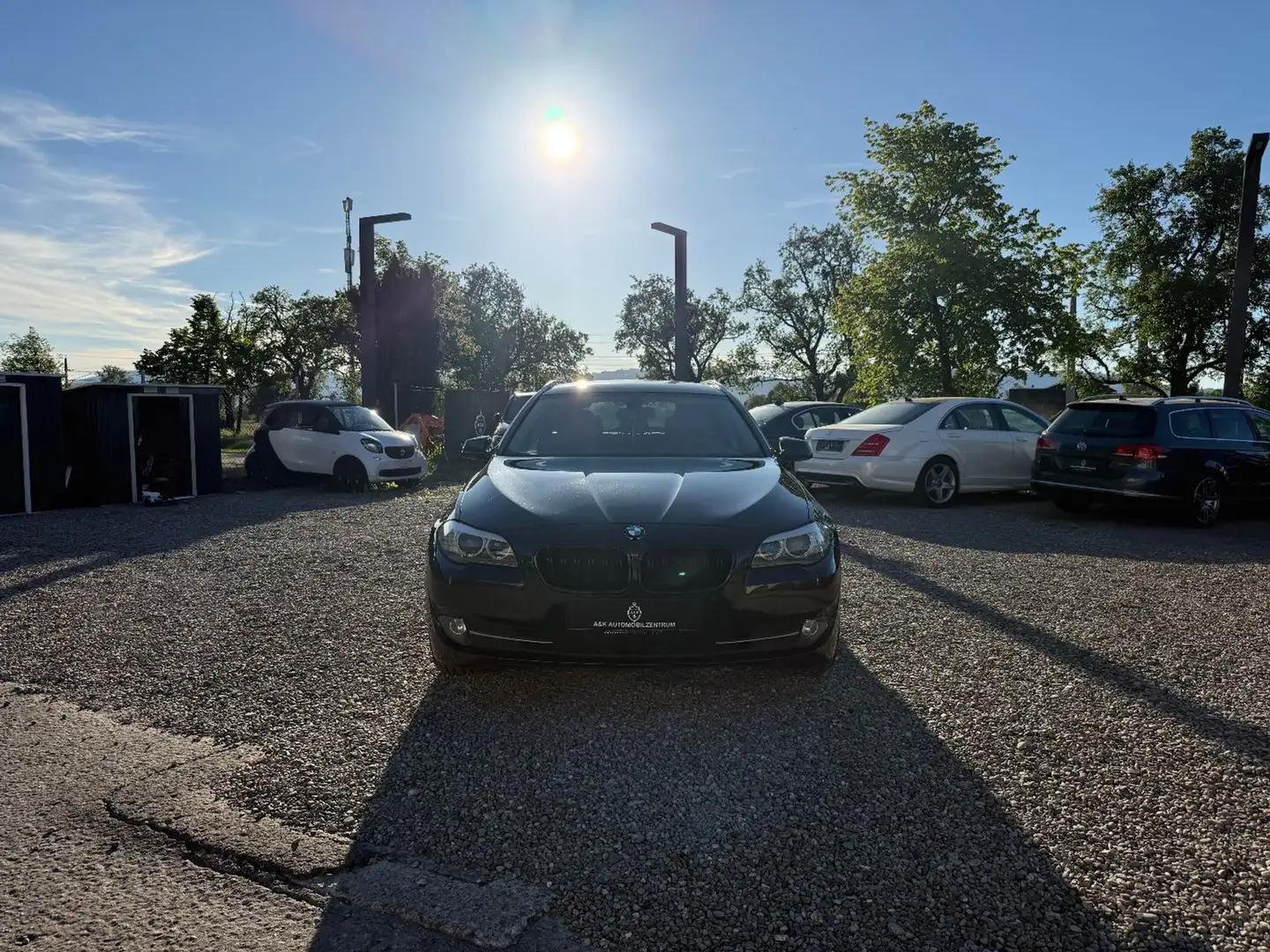 BMW 525 D Schwarz - 2
