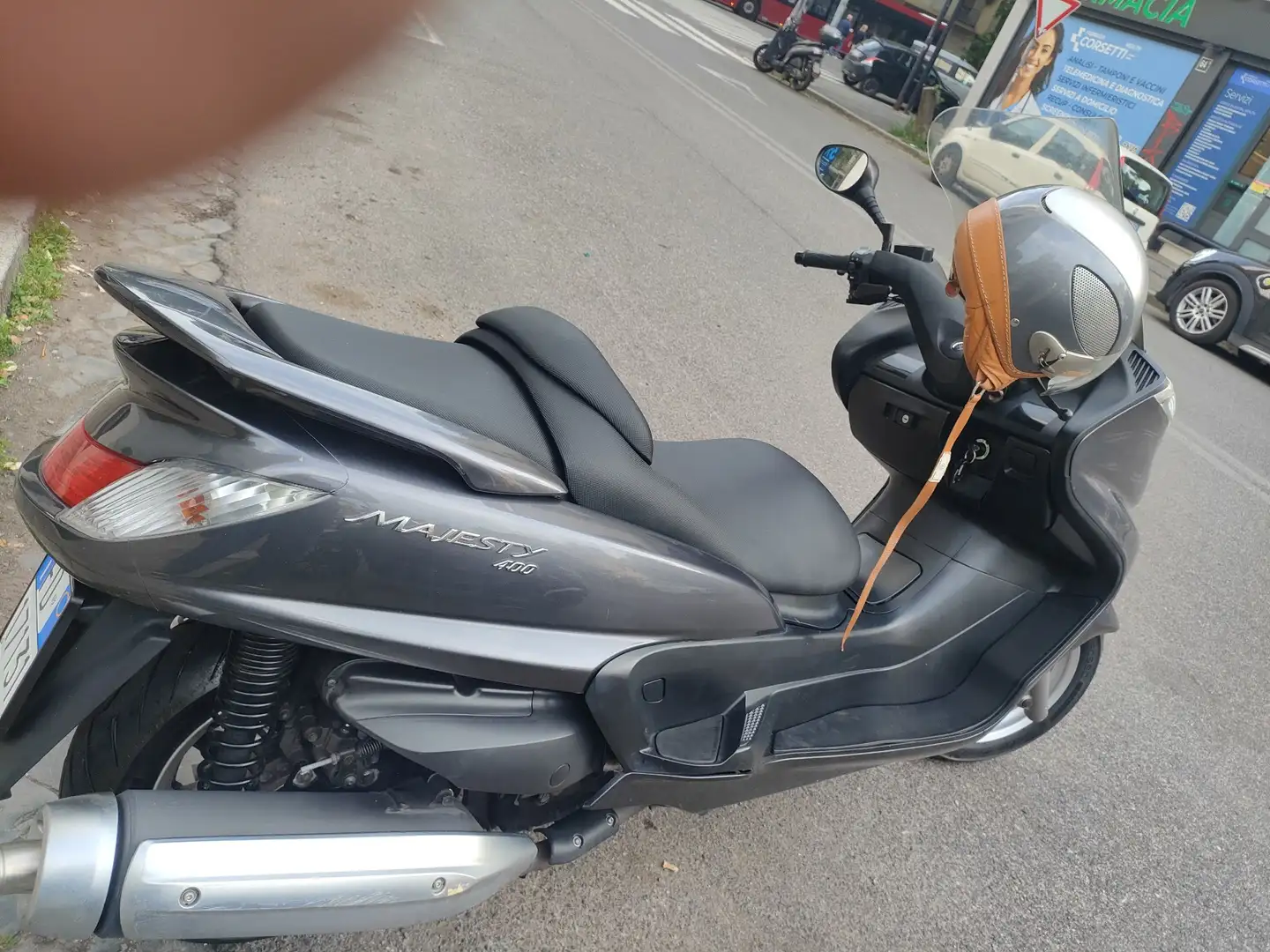 Yamaha Majesty 400 Silber - 2