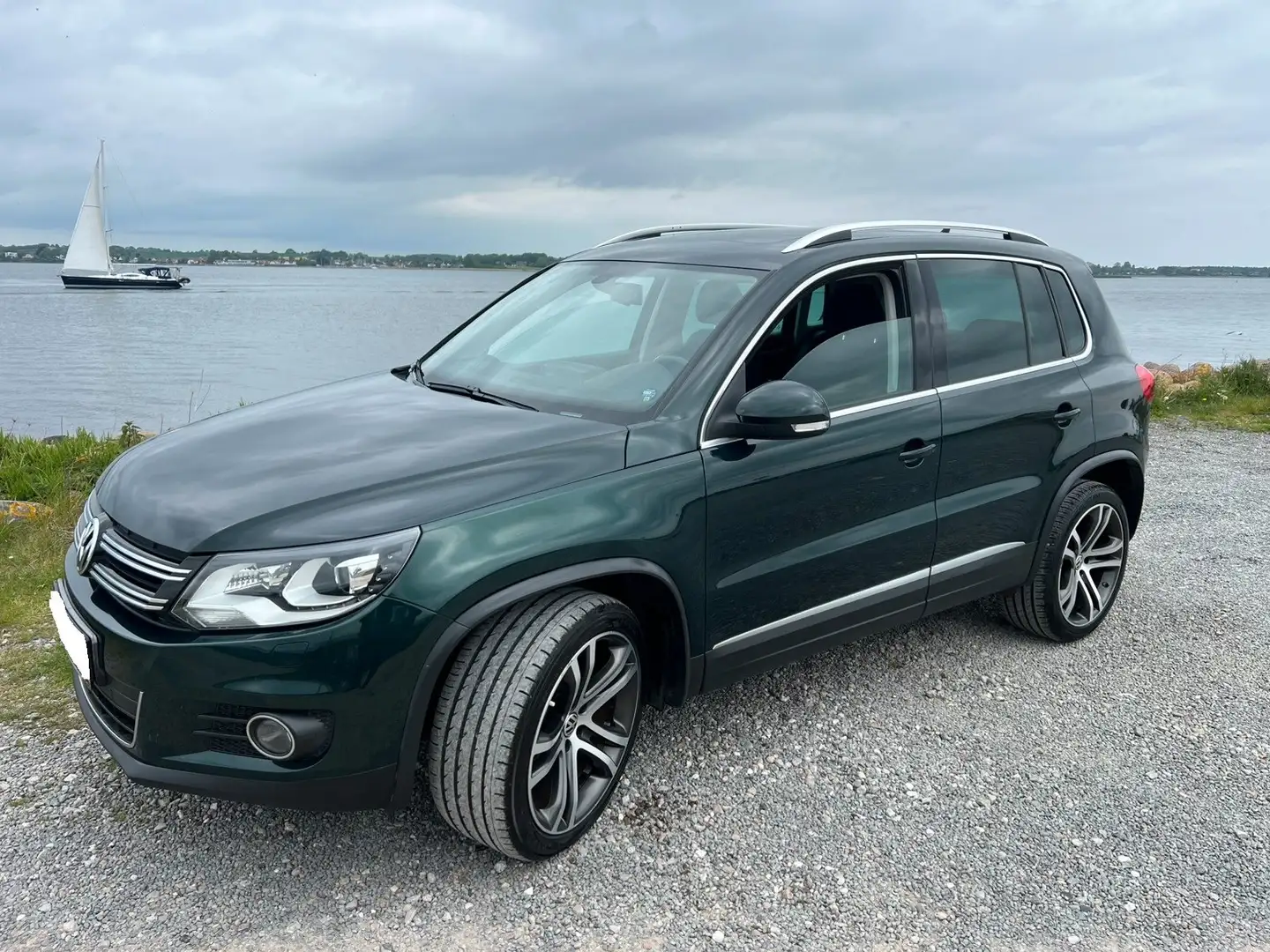 Volkswagen Tiguan Tiguan 2.0 CR TDi 4Mot. Sport Groen - 2