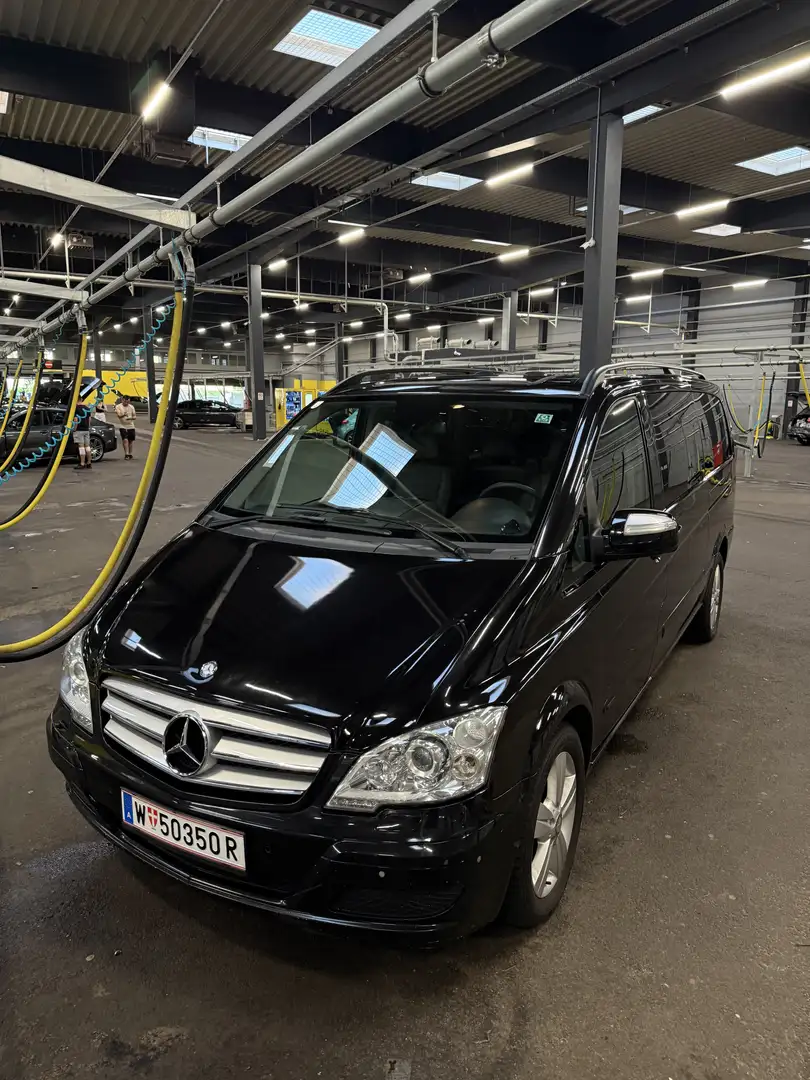Mercedes-Benz Viano 3,0 V6 Extra Lang Schwarz - 2