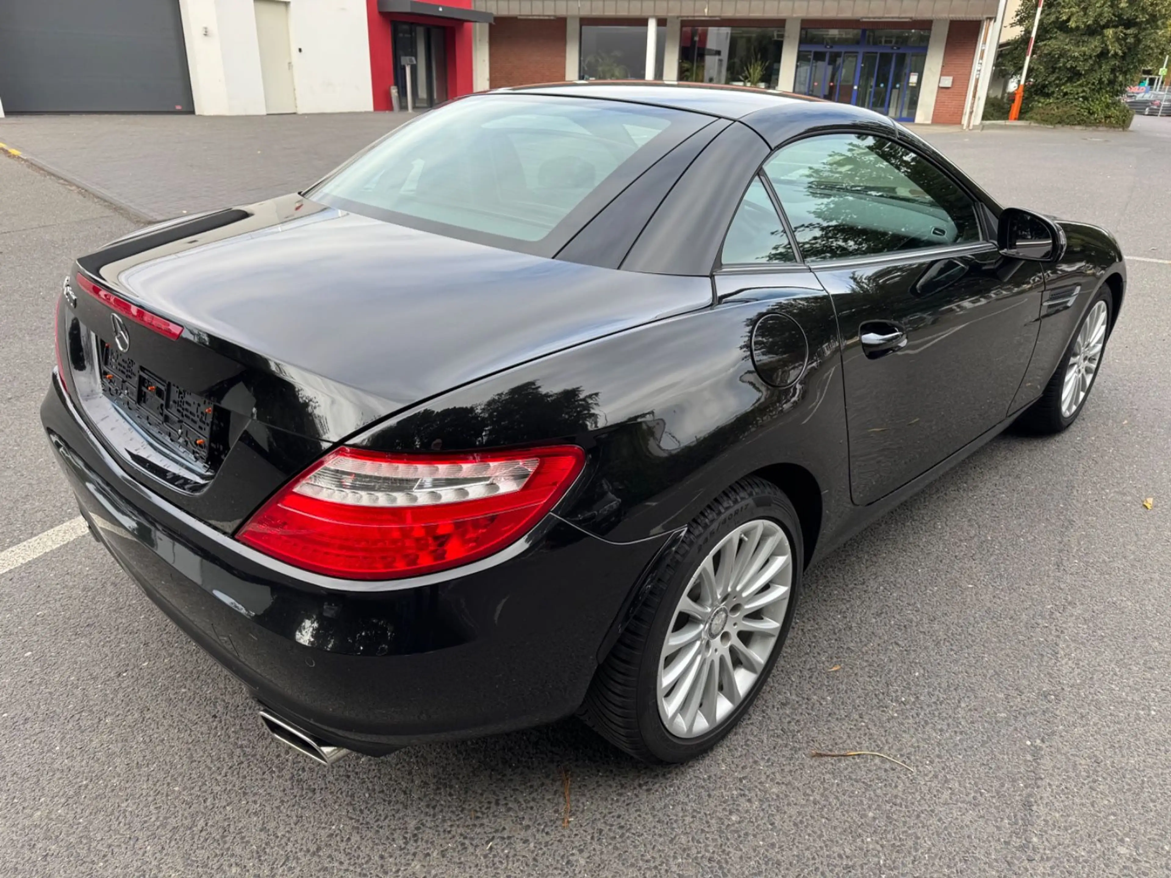 Mercedes-Benz SLK 200 Roadster BlueEfficiency — photo 6