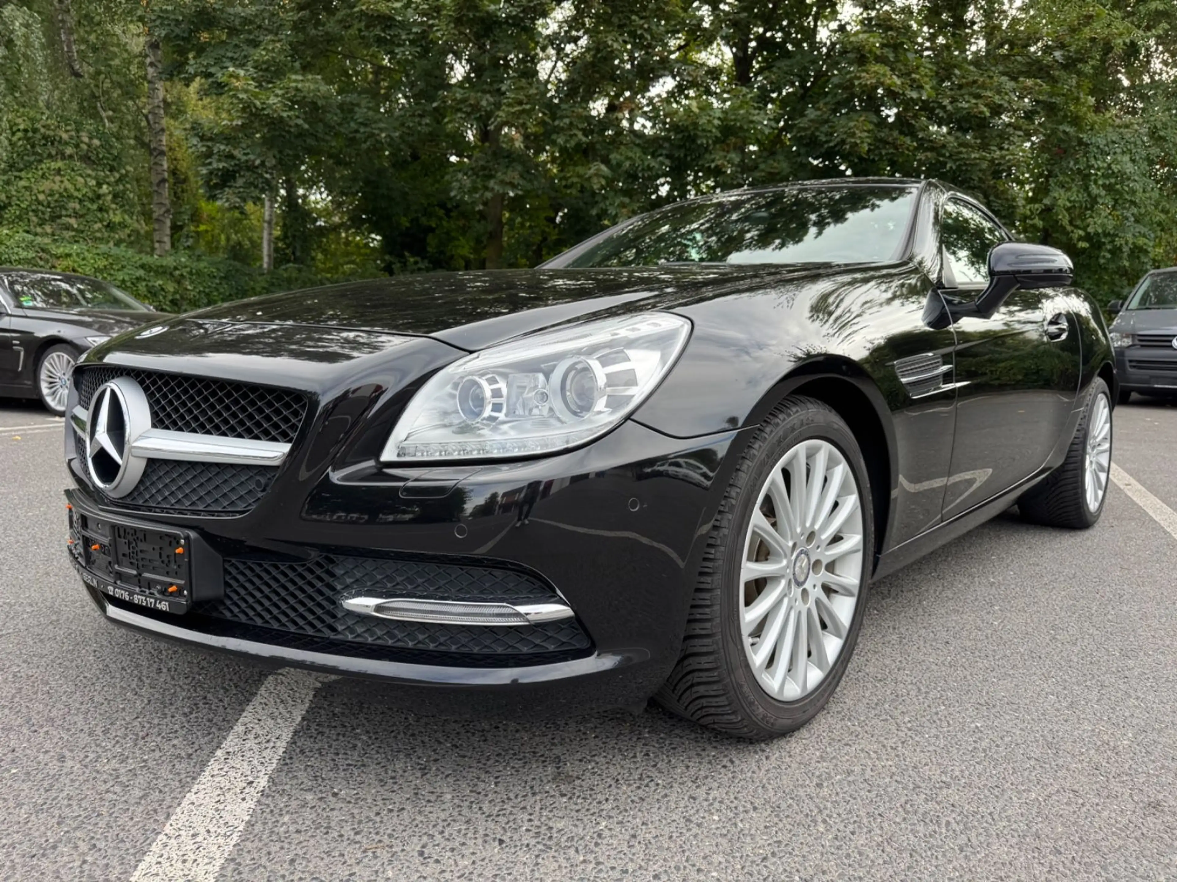 Mercedes-Benz SLK 200 Roadster BlueEfficiency — photo 2