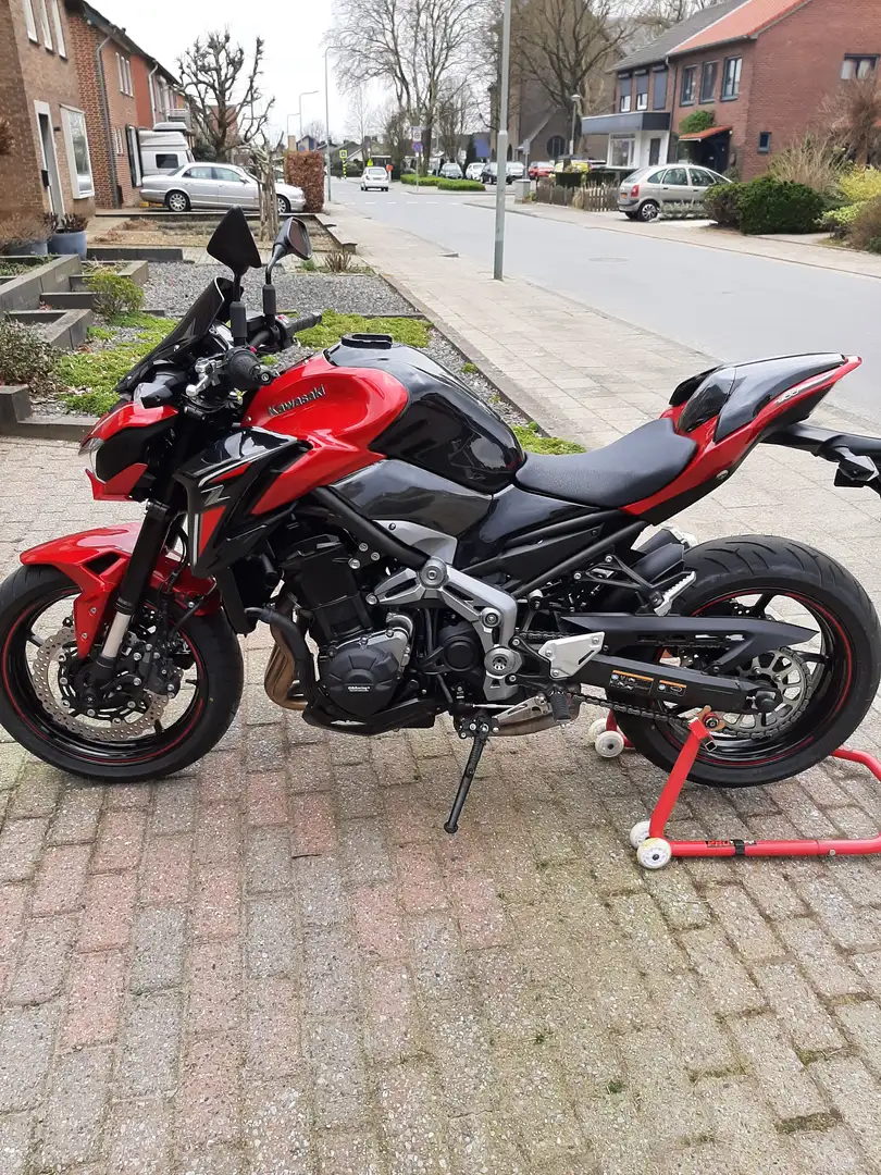 Kawasaki Z 900 Červená - 1
