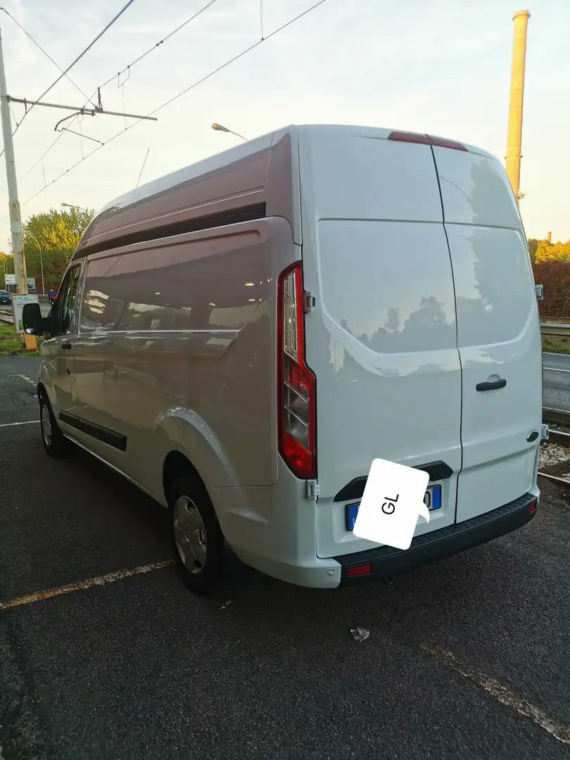 Ford Transit Custom 2.0 tdci 130 cv L2 H2 Blanc - 2