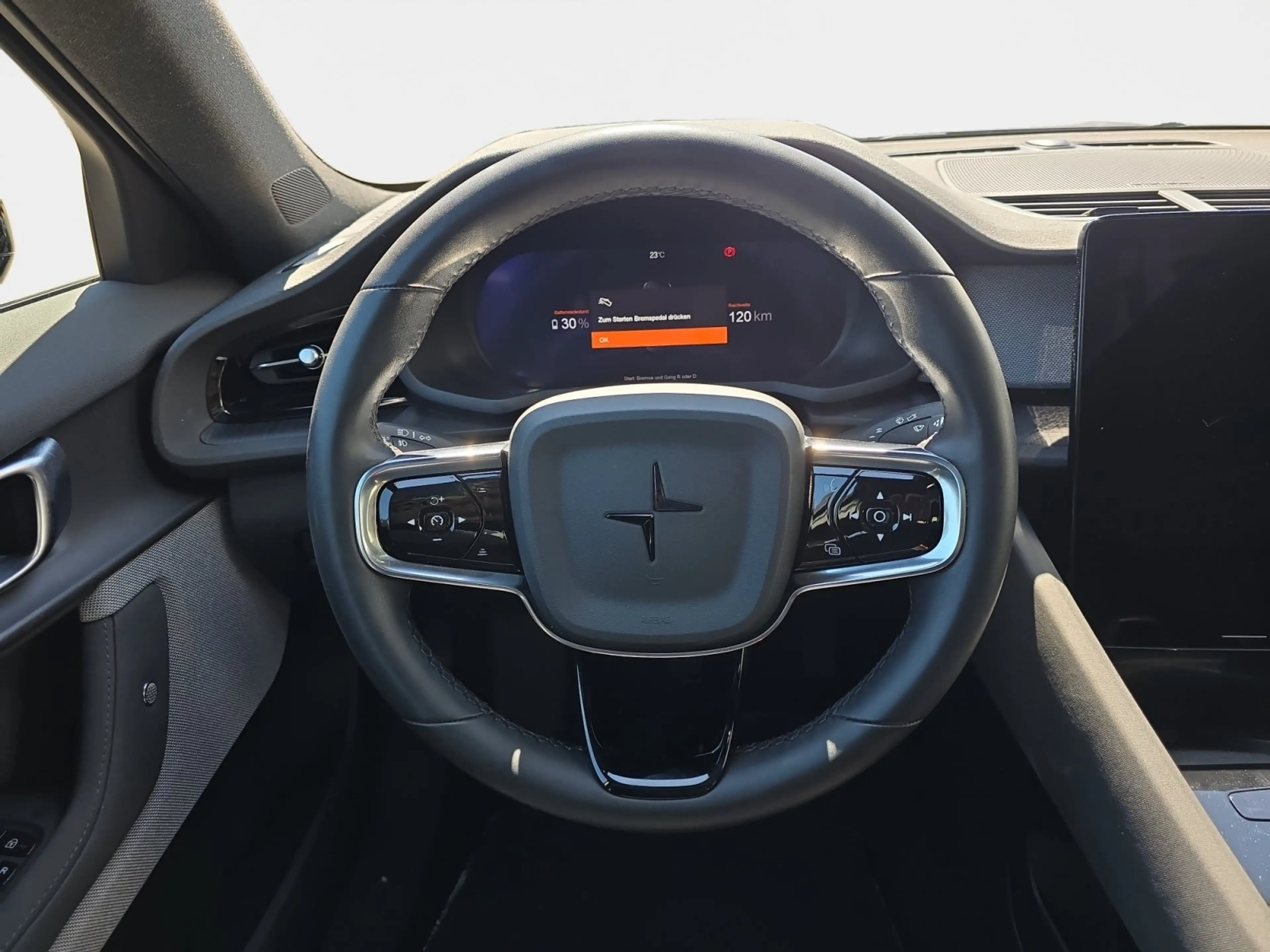 Polestar 2 Long Range Dual — photo 13