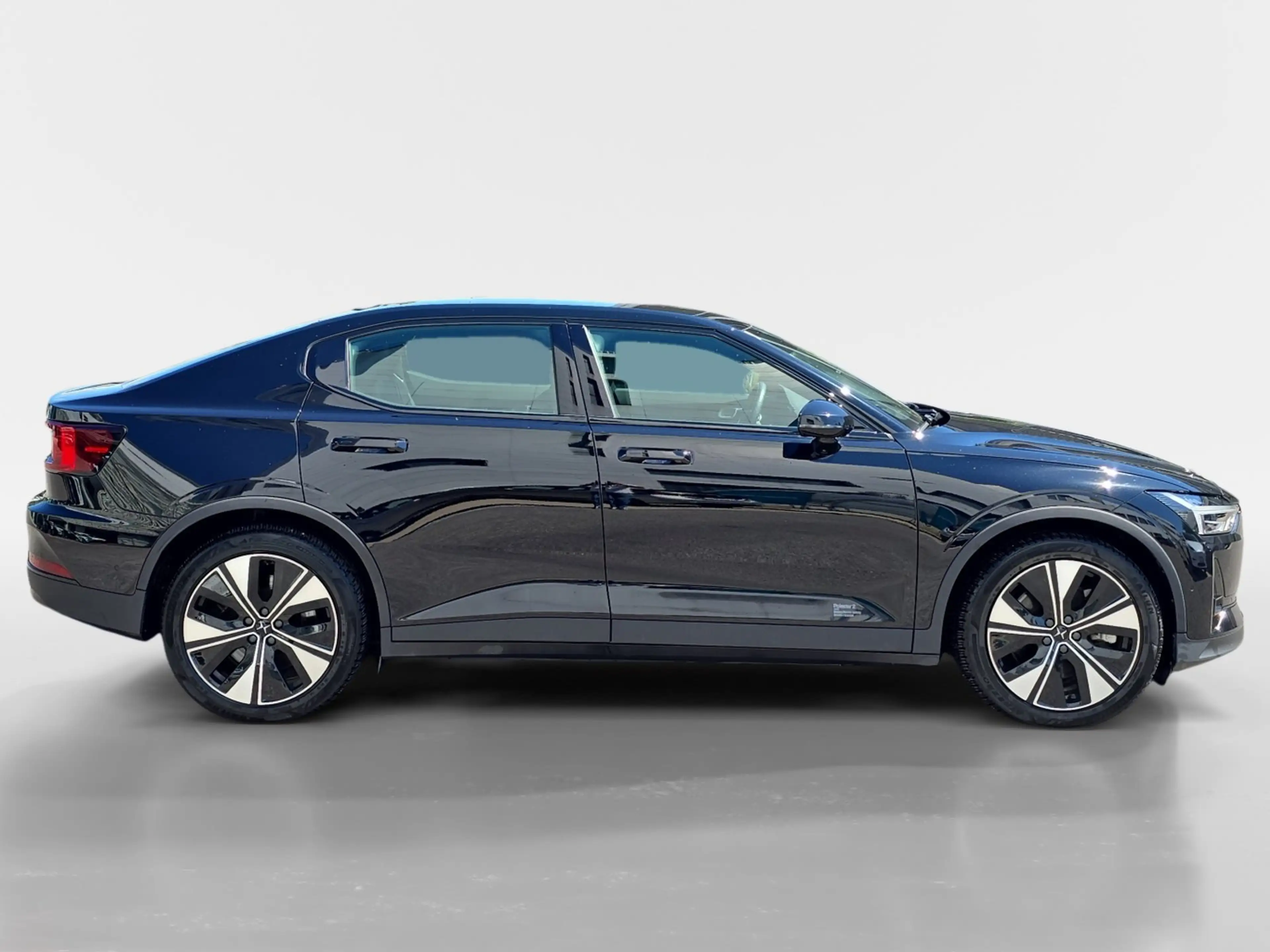 Polestar 2 Long Range Dual — photo 6