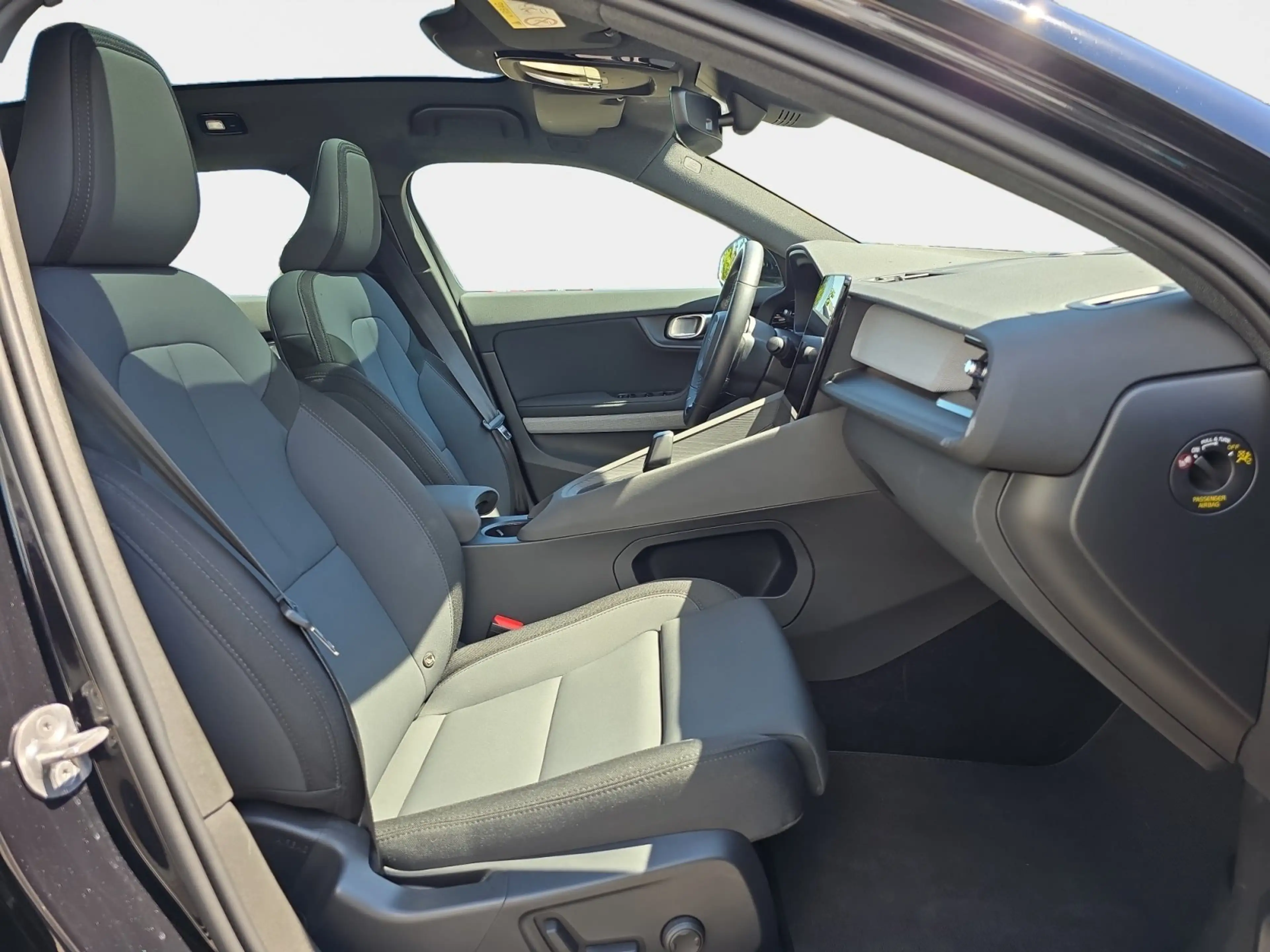 Polestar 2 Long Range Dual — photo 15