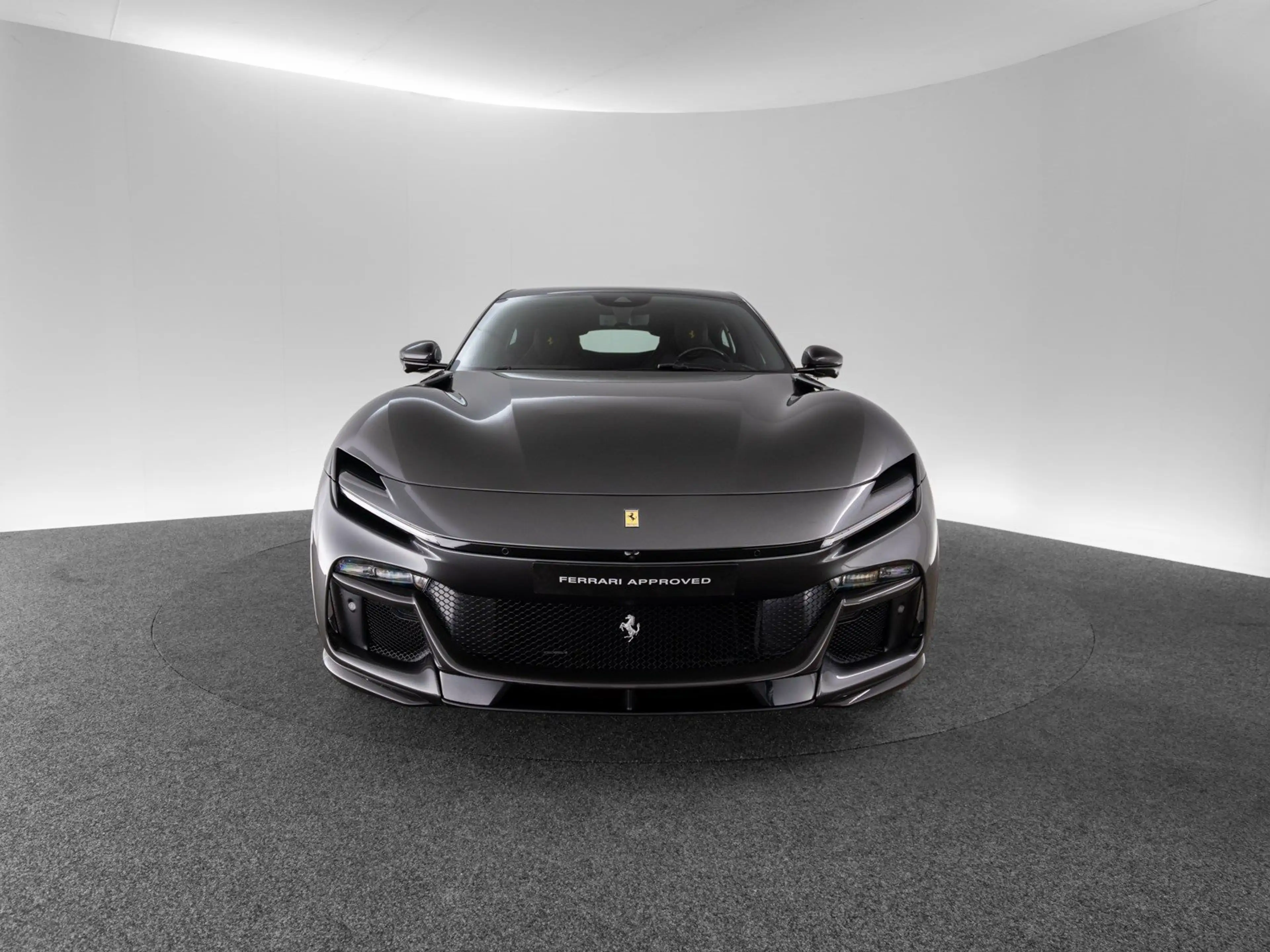 Ferrari Purosangue — photo 2