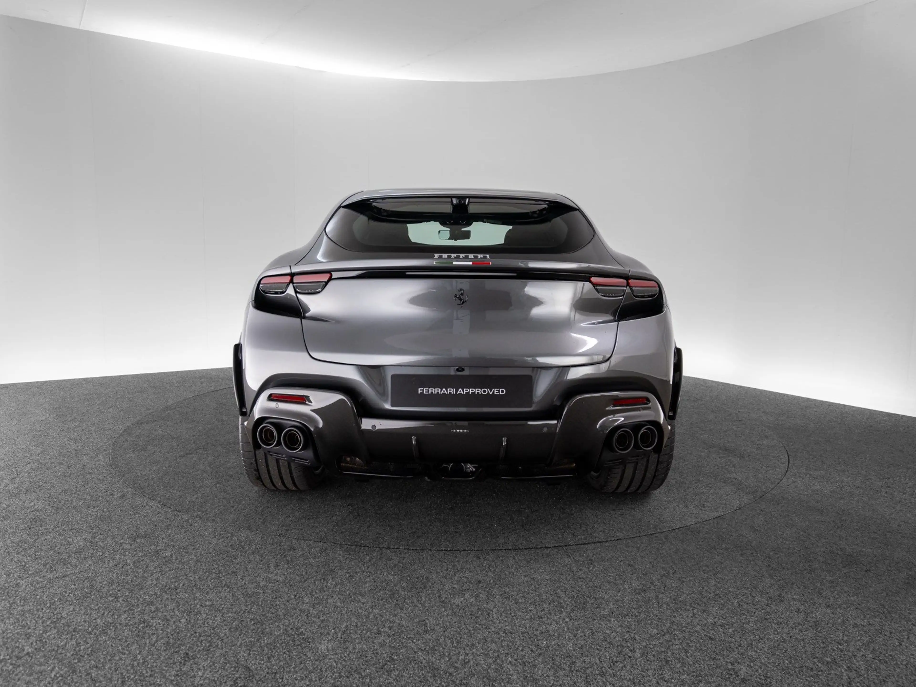 Ferrari Purosangue — photo 6