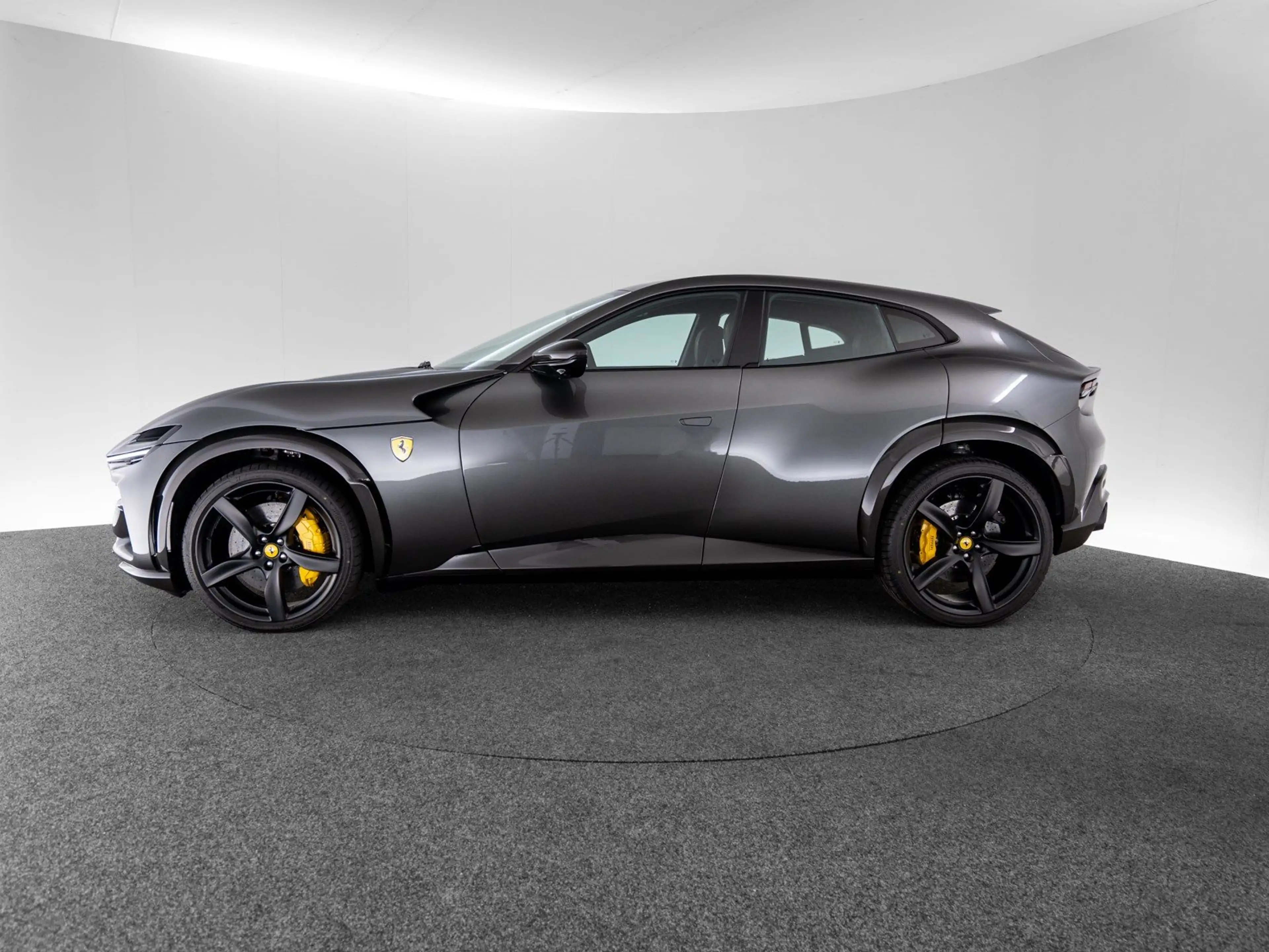 Ferrari Purosangue — photo 8