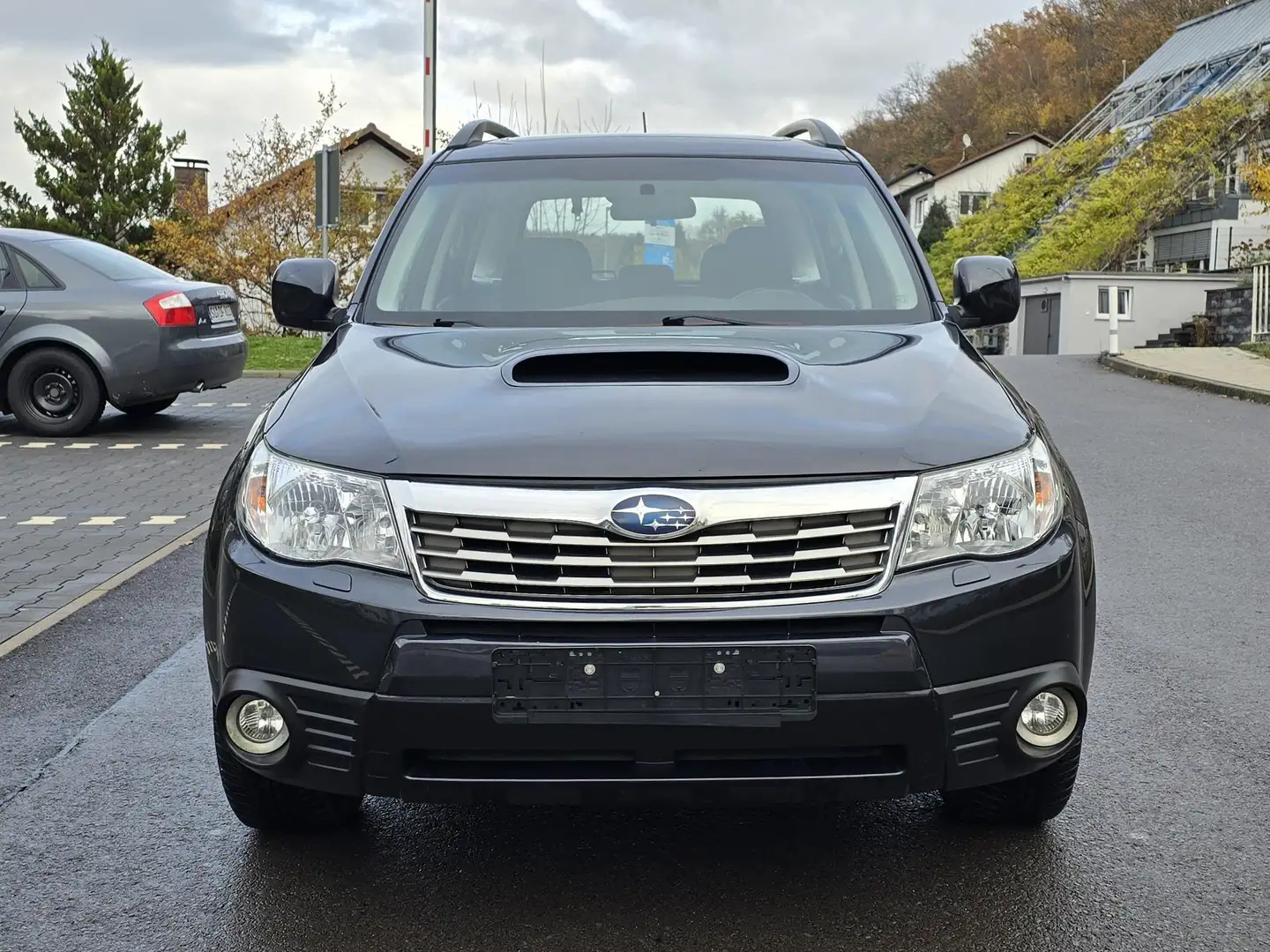 Subaru Forester Forester 2.0X, Tüv &Zahnr. Neu, AHK,Klima,Pano Noir - 2