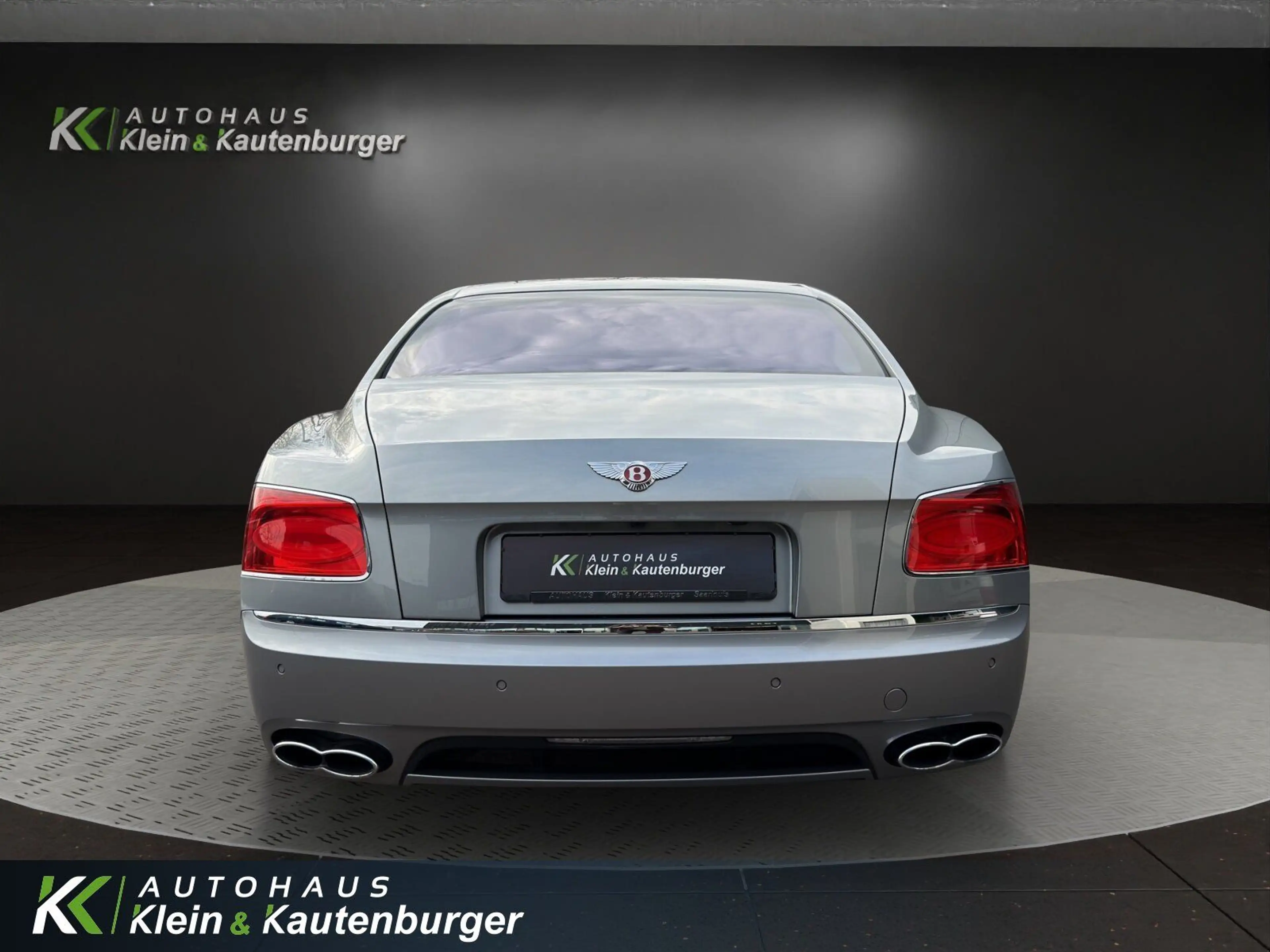 Bentley Flying Spur FLYING SPUR V8 MULLINER +VOLL+REAR-EN+SCHECKHEFT — photo 6