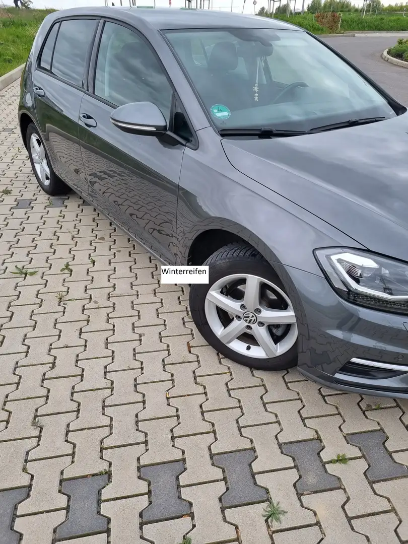 Volkswagen Golf Comfortline Grau - 2