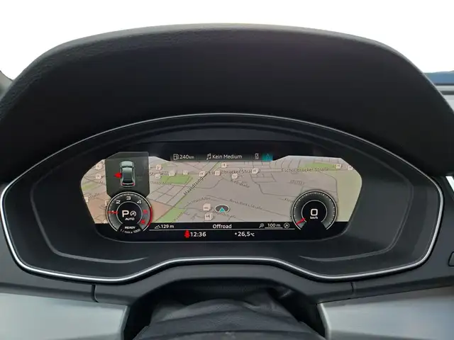 Audi Q5 view 9
