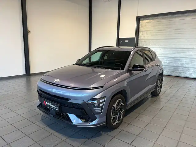 Hyundai Kona view 3