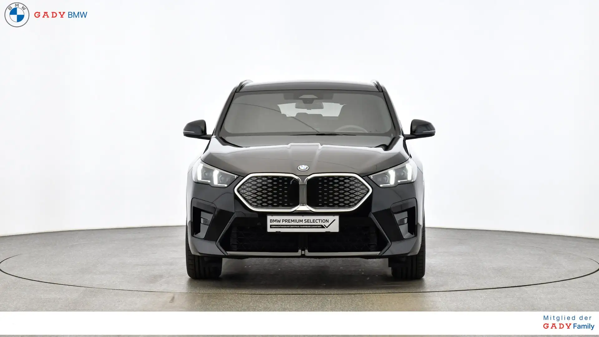 BMW iX2 eDrive20 Schwarz - 2
