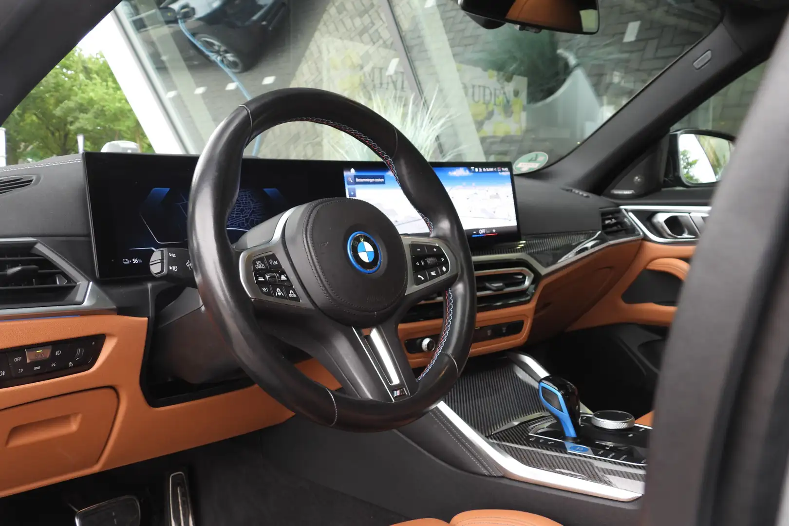 BMW i4 M50 High Executive Automaat / Schuif-kanteldak / T Gris - 2