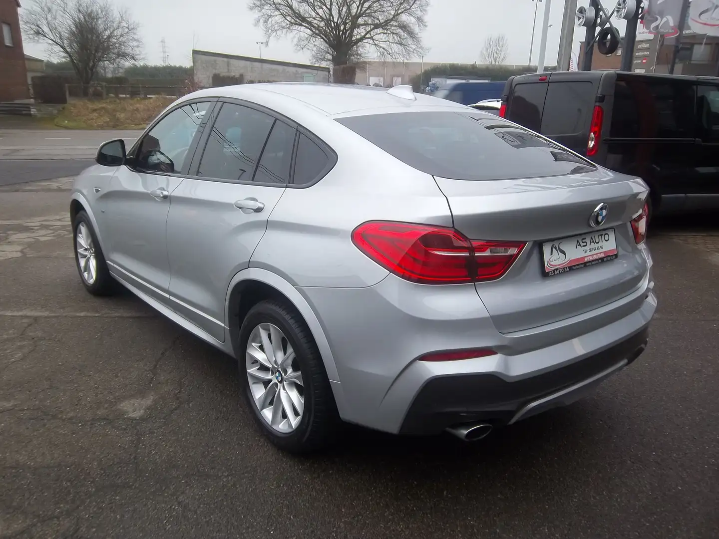 BMW X4 2.0 D 163cv Automatic X-Drive 20 Blanc - 2