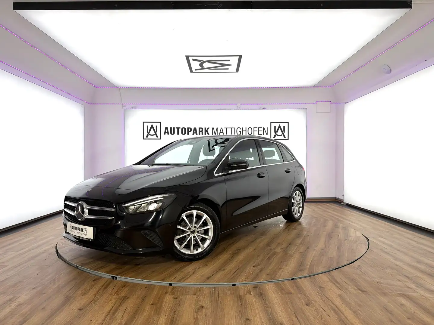 Mercedes-Benz B 180 d Progressive Aut. *KAMERA*WIDESCREEN*LED* Schwarz - 1