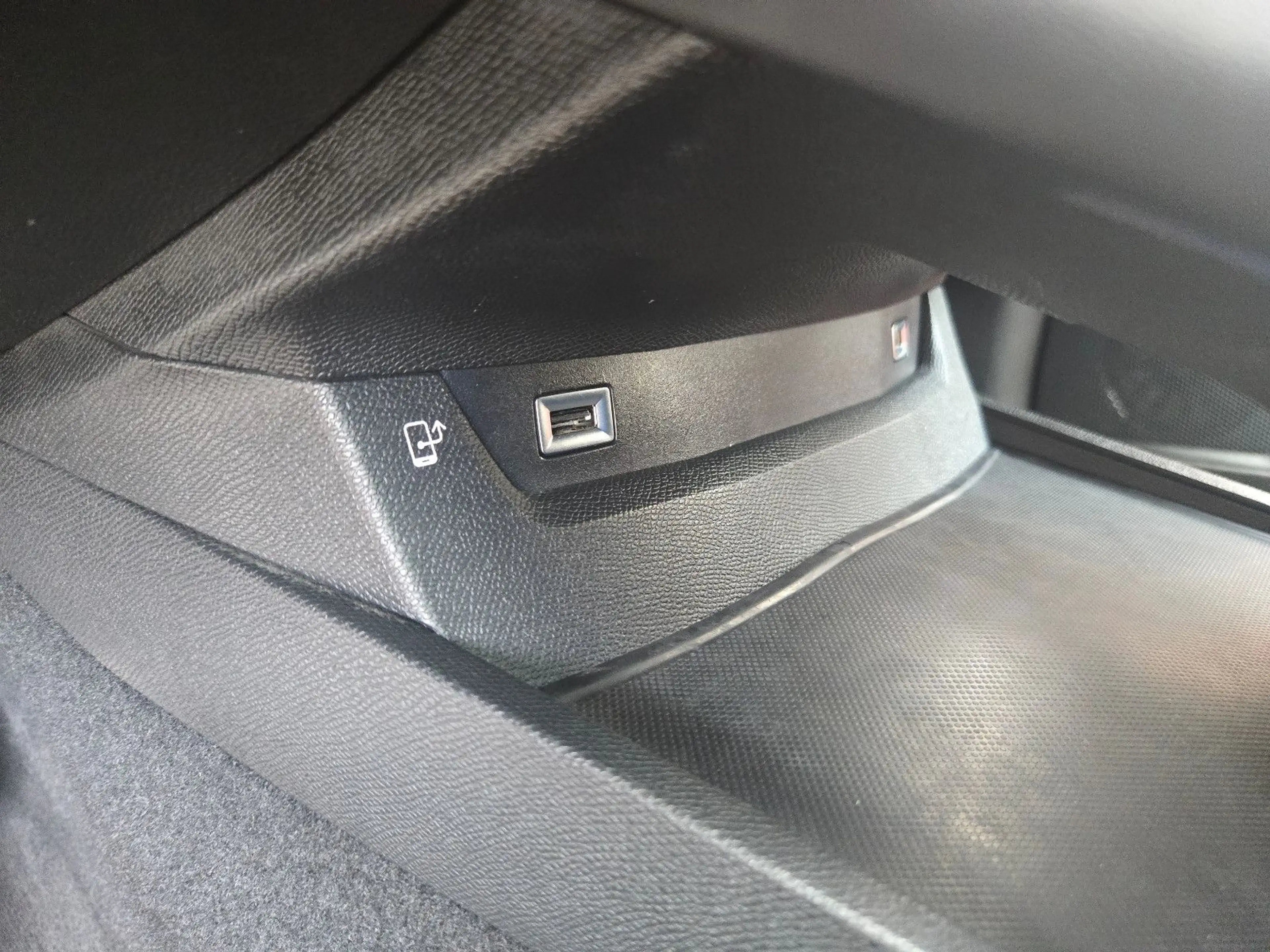 Peugeot 508 SW GT 2.0HDi, TÜV+SERVICE NEU, LED, Leder, — photo 24
