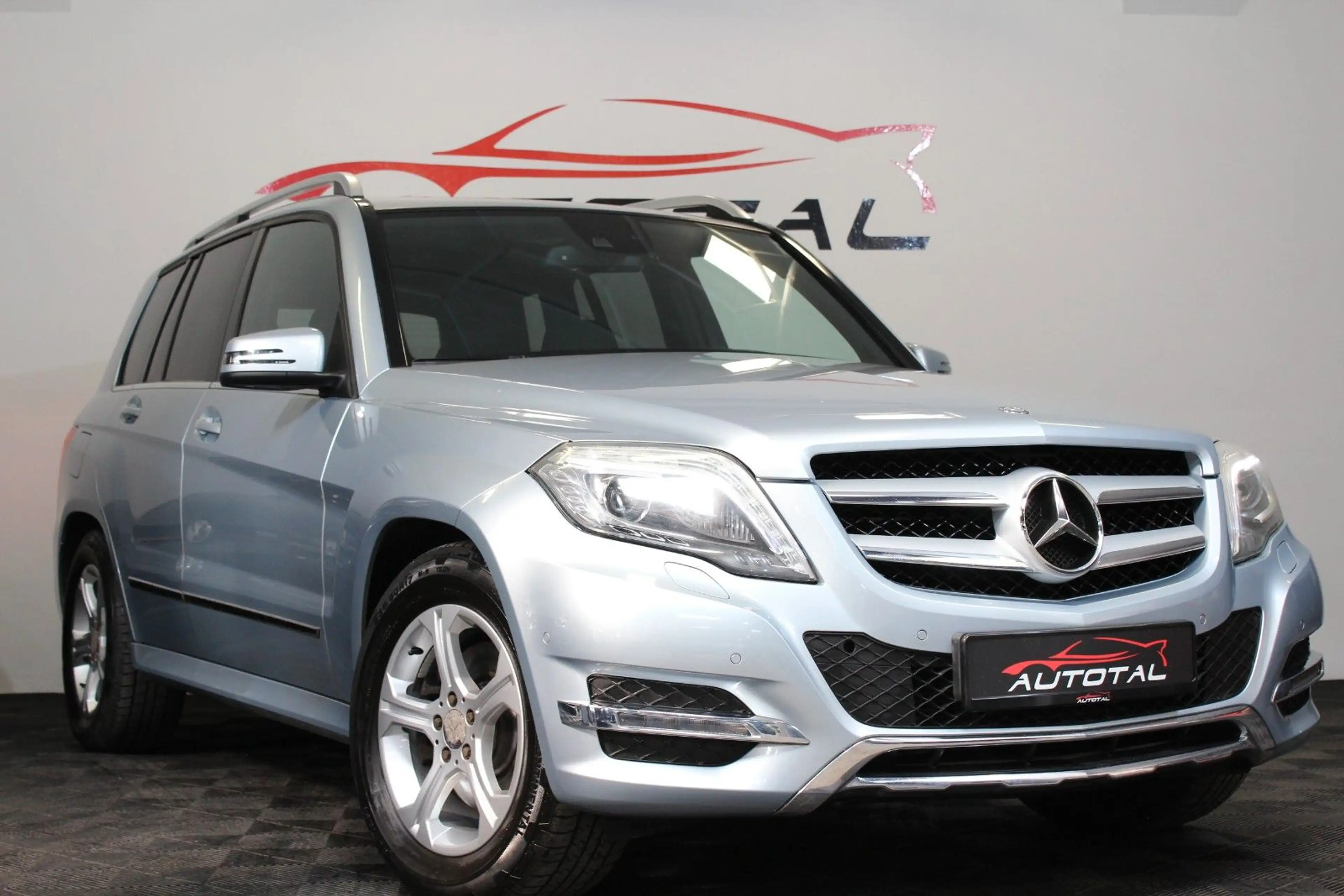 Mercedes-Benz GLK 220 CDI BlueTec*4Matic*Automatik*LED*Leder* — photo 8