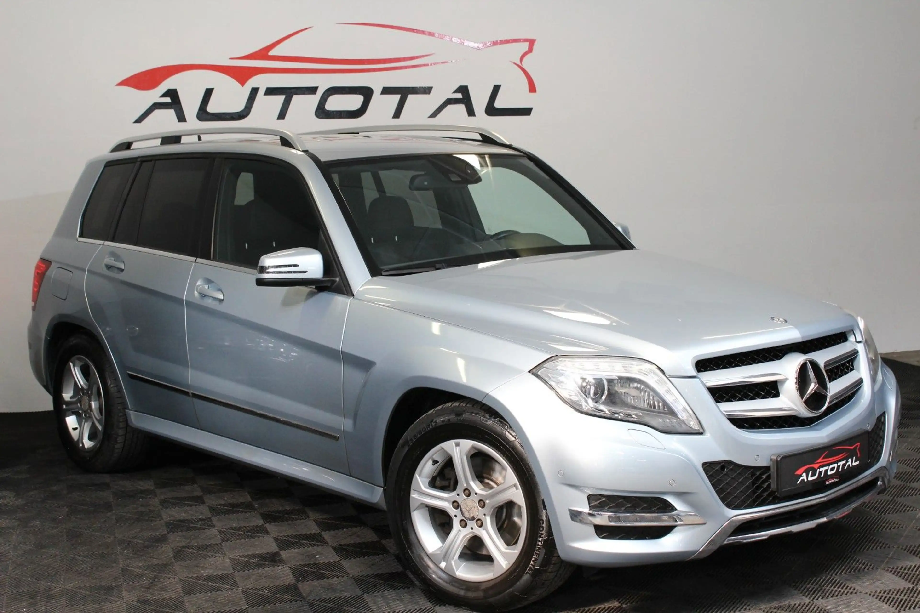 Mercedes-Benz GLK 220 CDI BlueTec*4Matic*Automatik*LED*Leder* — photo 9