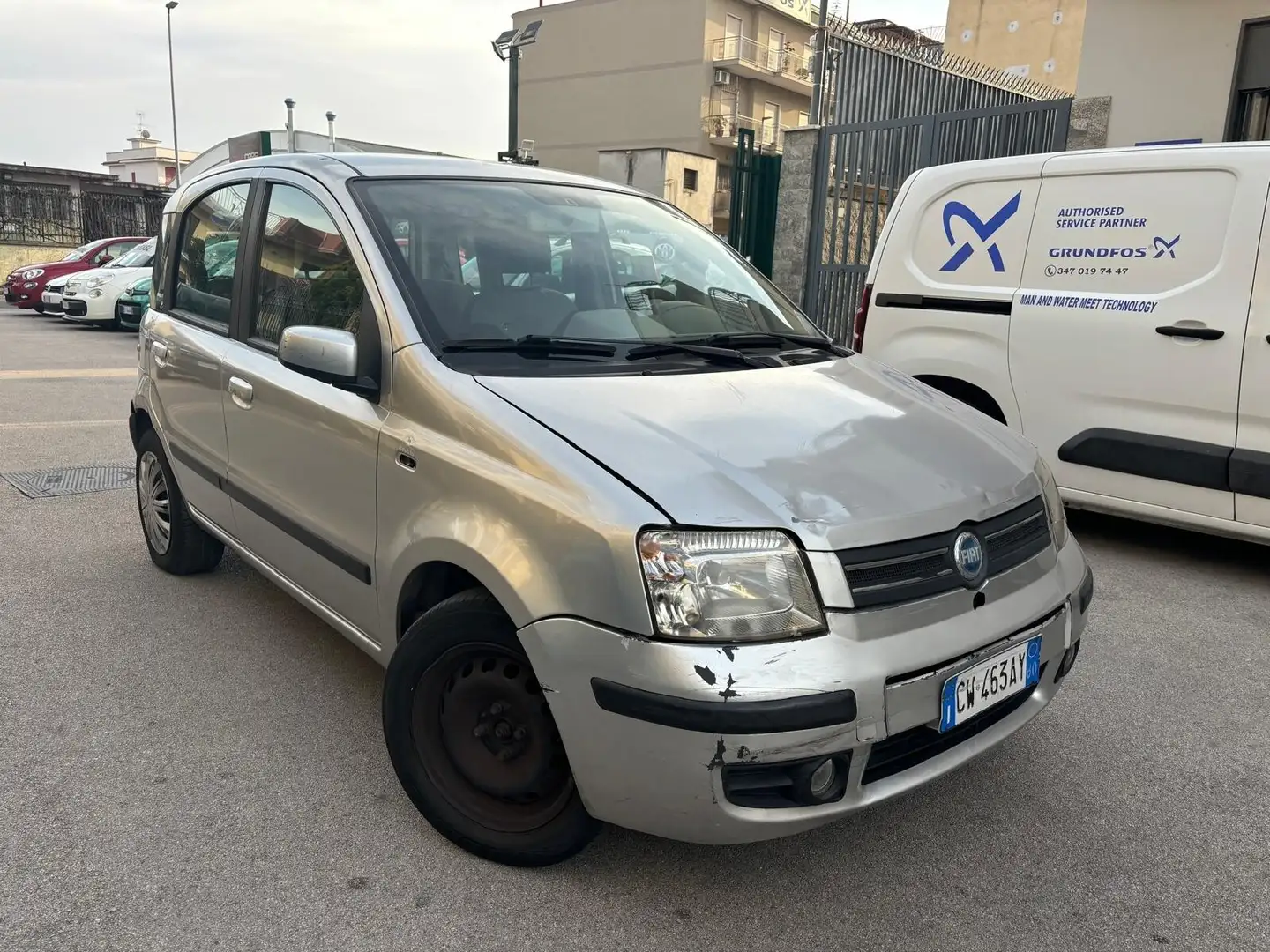 Fiat Panda 1.2 Dynamic Grijs - 1
