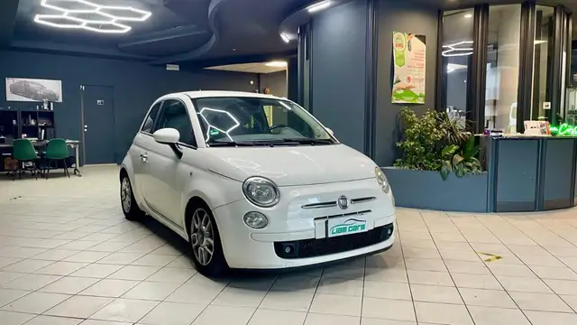 Fiat 500 view 3