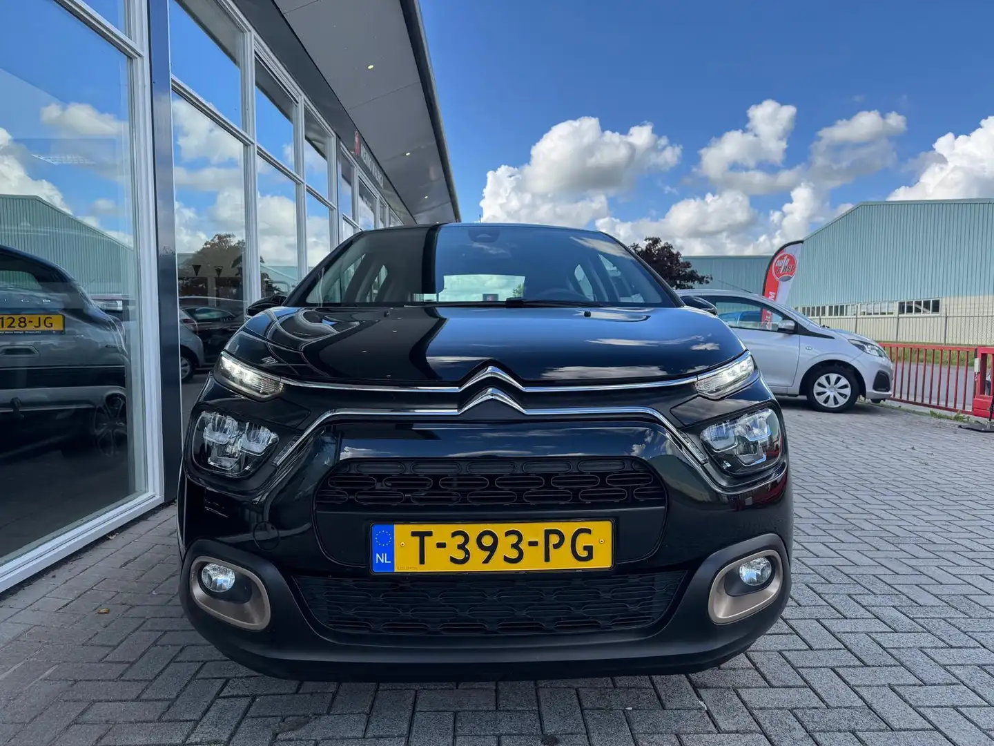 Citroen C3 1.2 PureTech C-Series|Navi|Applecarplay|Cruise| Schwarz - 2