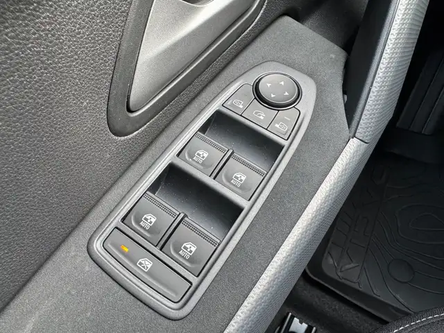 Dacia Duster view 15