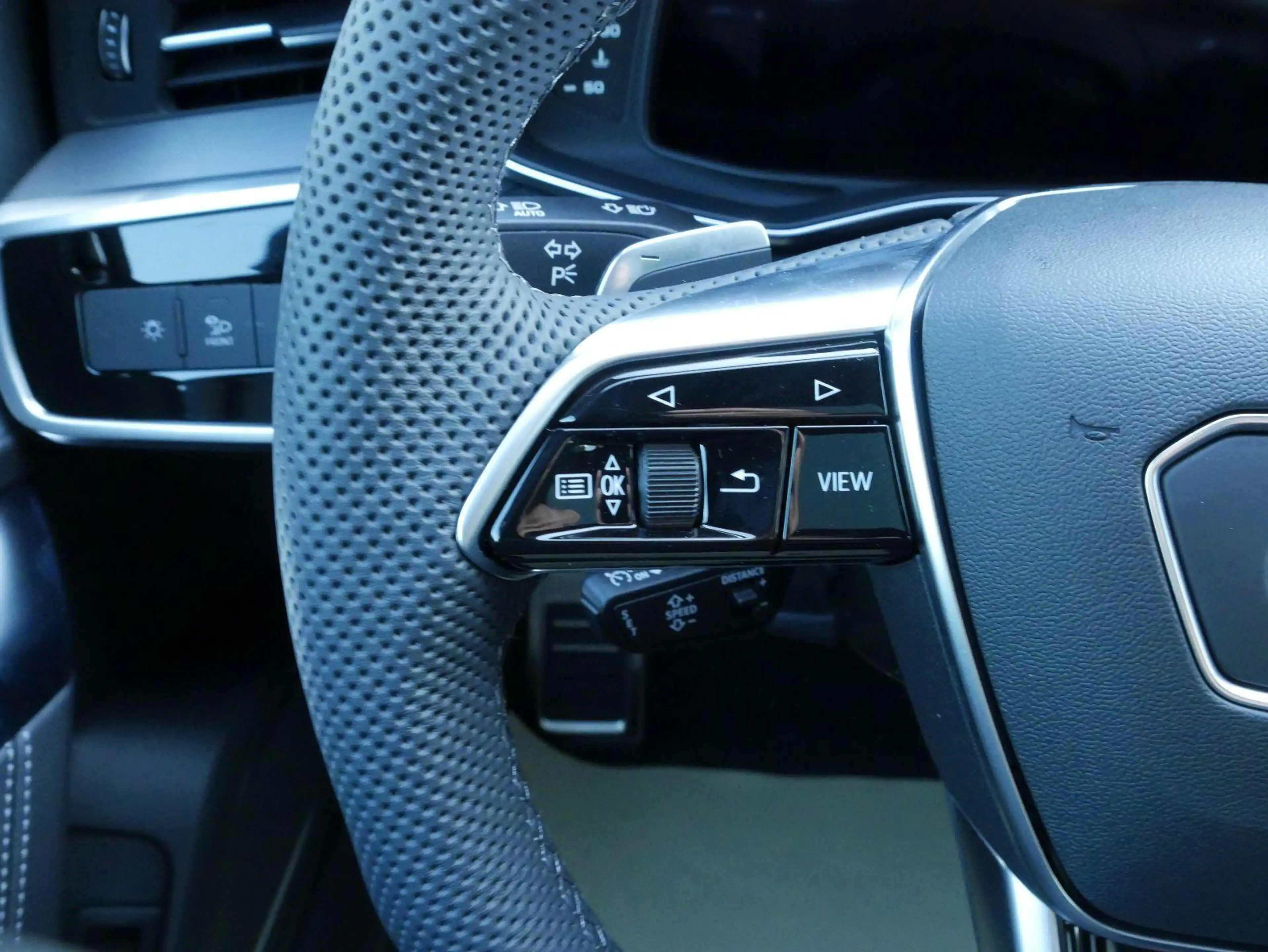 Audi S6 Avant TDI quattro *PANORAMA*AROUND VIEW*HEAD-UP... — photo 14