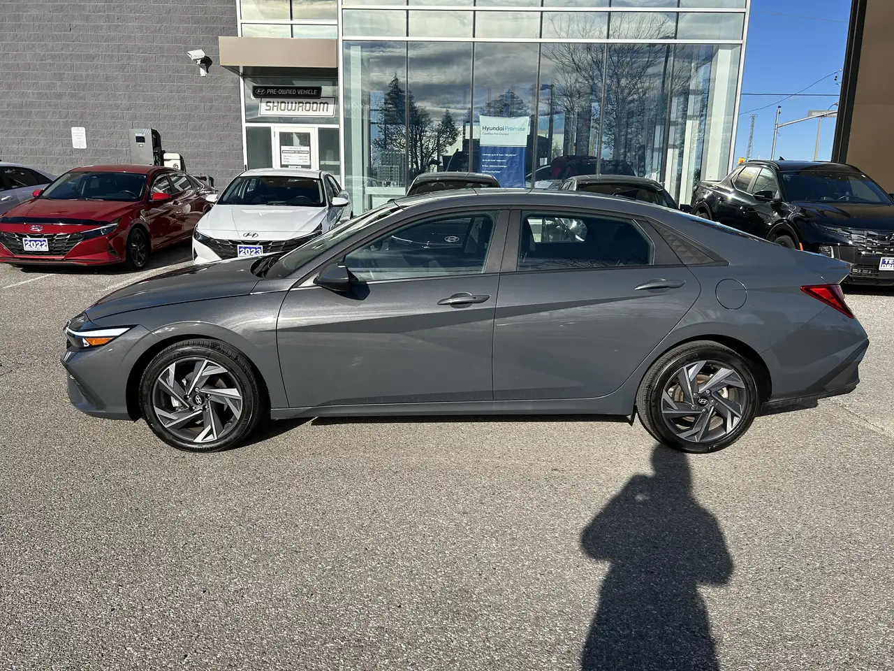 Hyundai ELANTRA снимка Hyundai ELANTRA