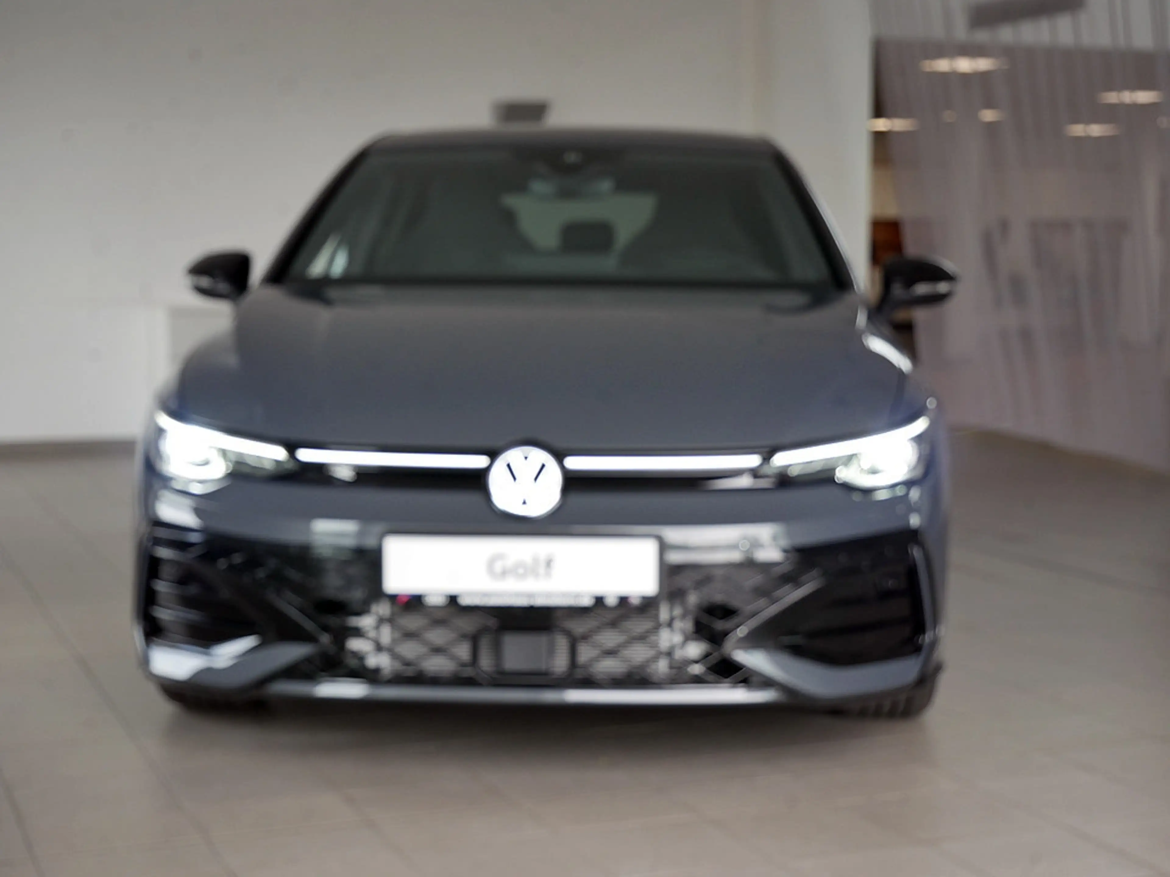 Volkswagen Golf R -Line 1,5 l eTSI OPF 110 kW (150 PS) 7-Gang-Doppe — photo 3