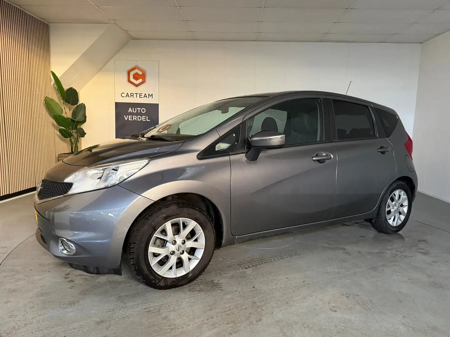 Nissan Note 1.2 Connect Edition Airco, Navigatie, Trekhaak, LM Gris - 1