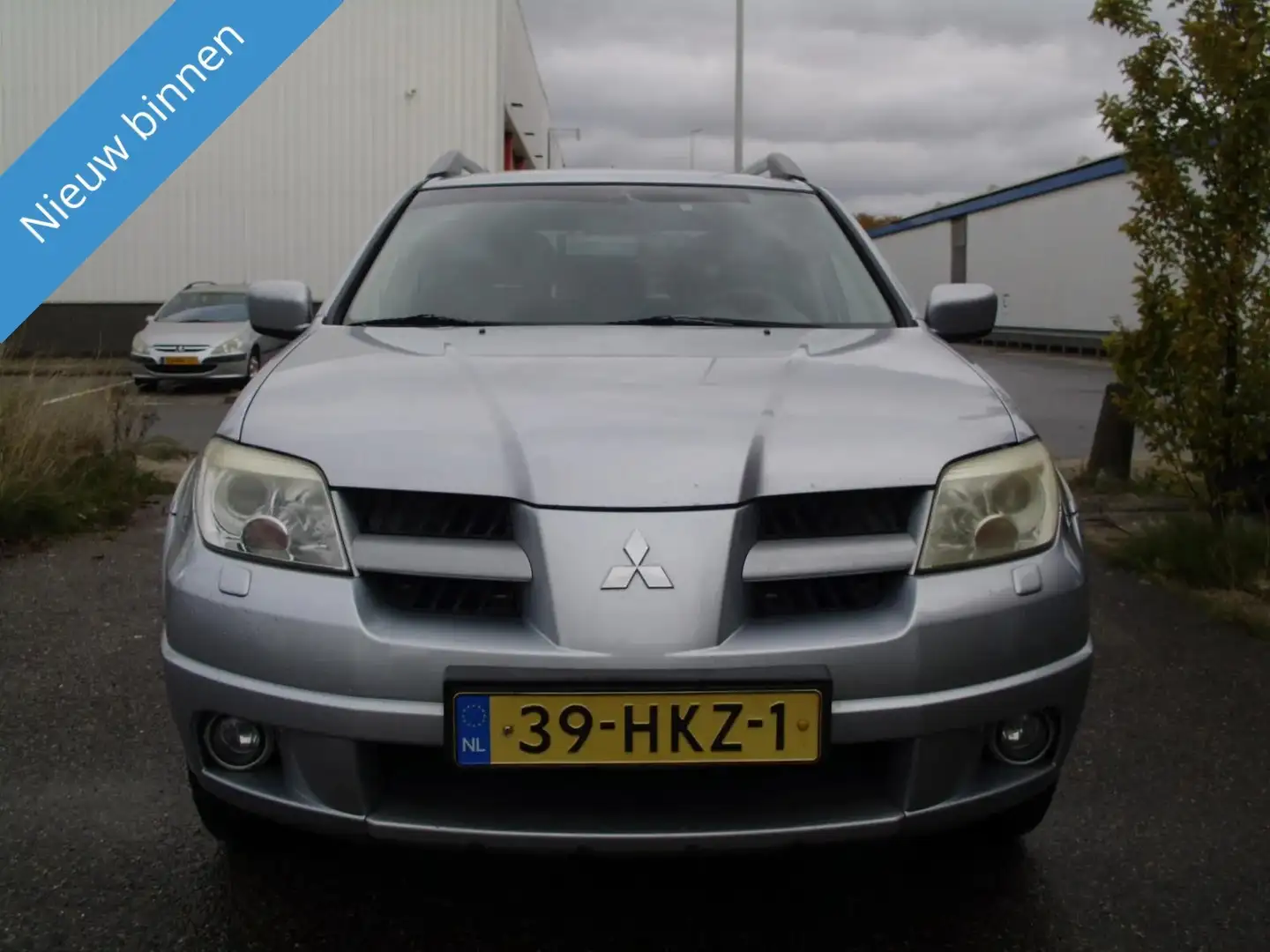 Mitsubishi Outlander MITSUBISHI 2.4 LPG G3 MET AIRCO KM 188000 Grau - 1