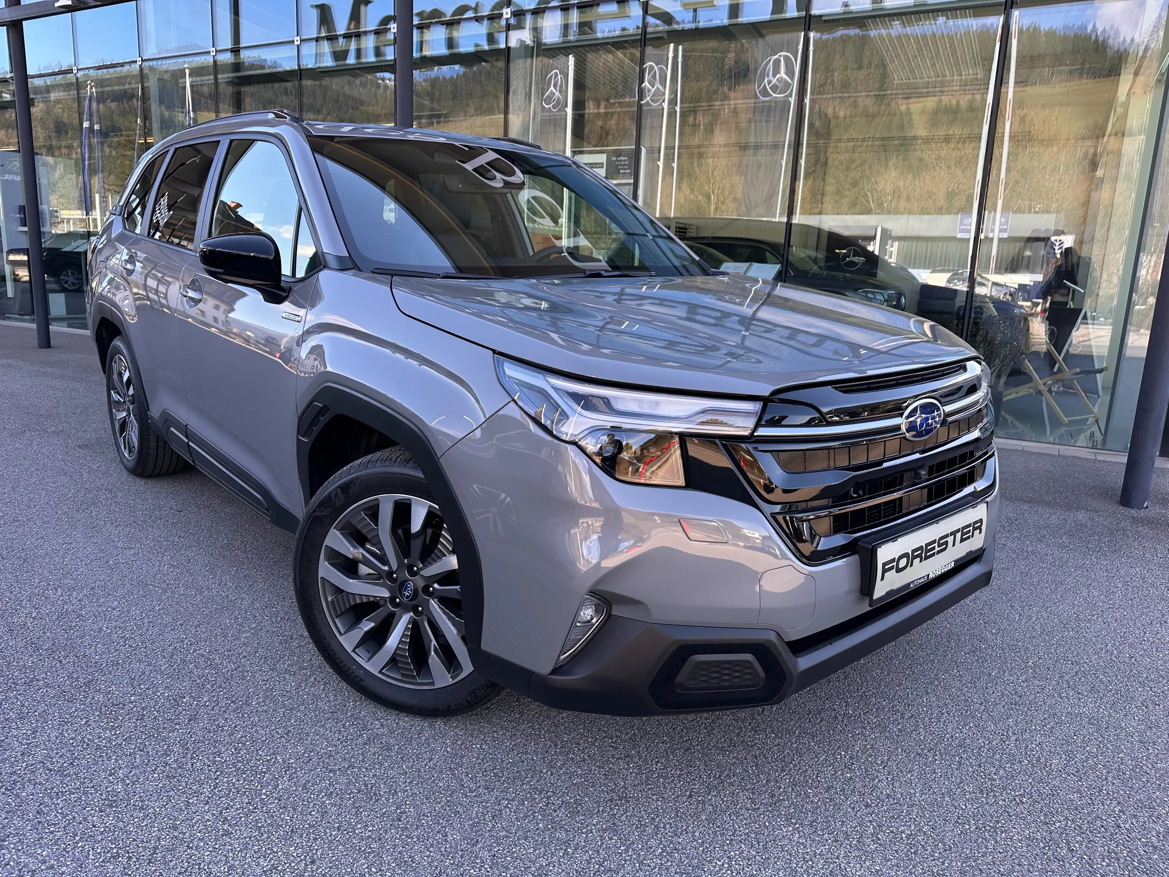 Subaru Forester 2,0i e-Boxer Premium AWD Aut. *NUR 450km*
