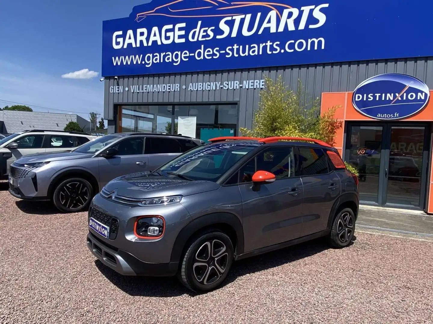 Citroen C3 Aircross 1.2 PURETECH 12V - 110 S\u0026S - BV EAT6 - SHINE Grijs - 1
