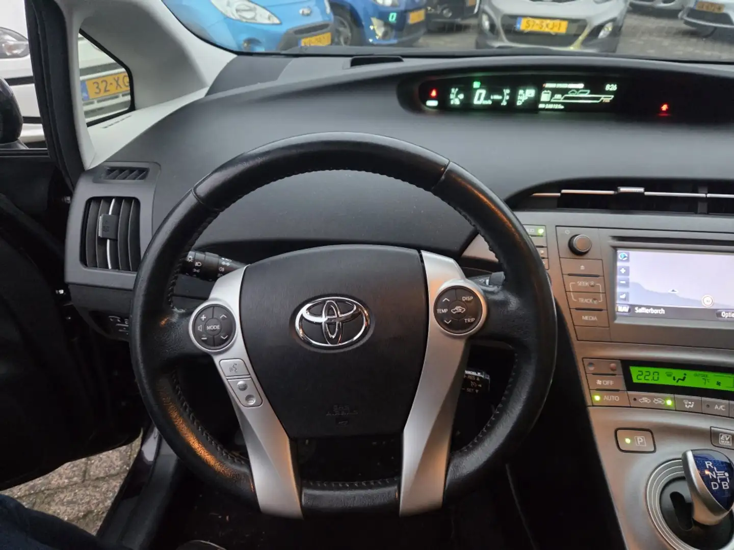 Toyota Prius 1.8 Business Black - 2
