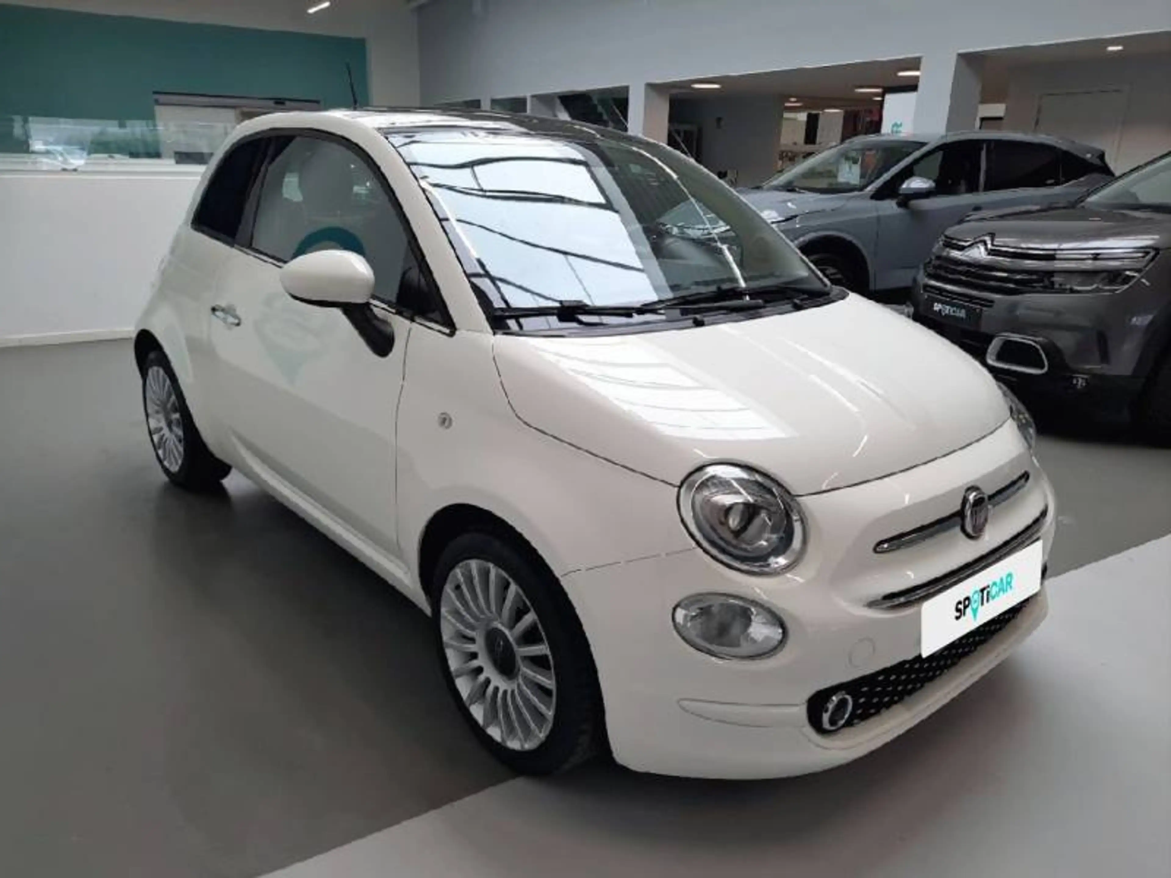 Fiat 500 2 1.2 8v 69hp Lounge — photo 3