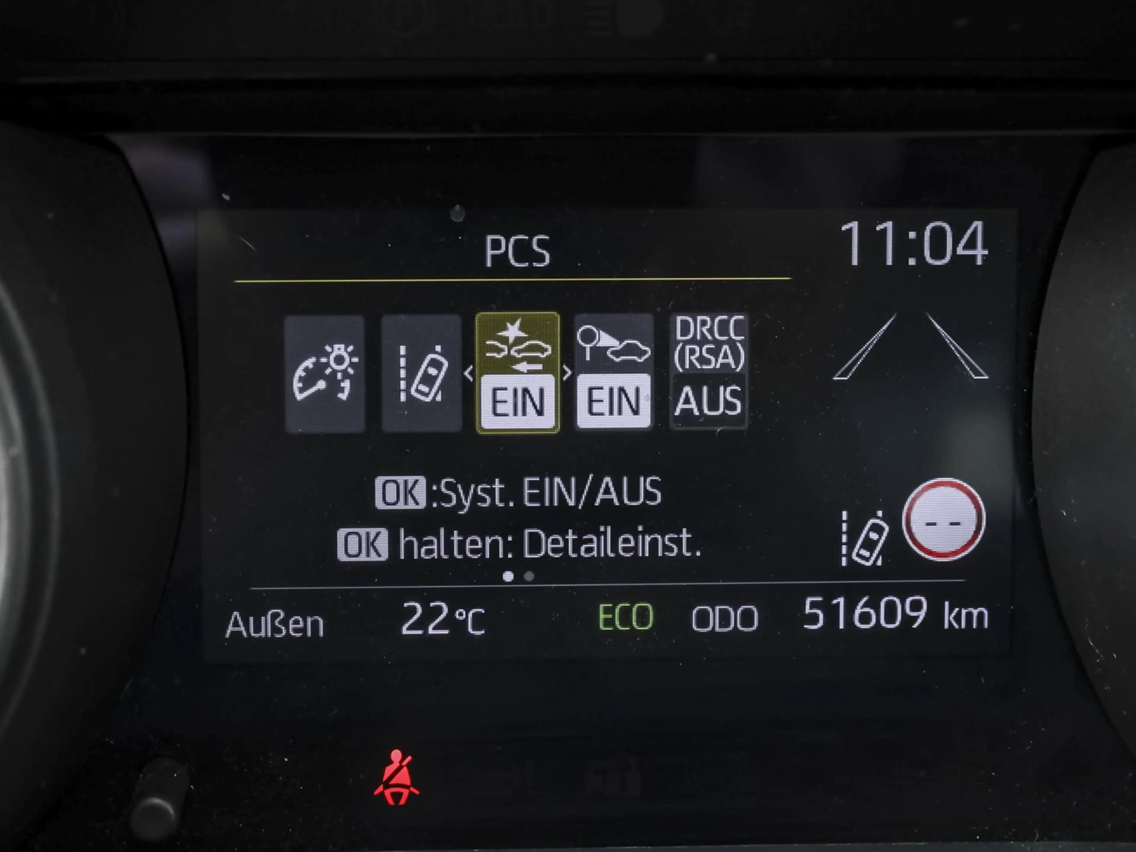 Toyota Yaris 1.5 Hybrid Club Comfort Paket SHZ SmartKey — photo 15