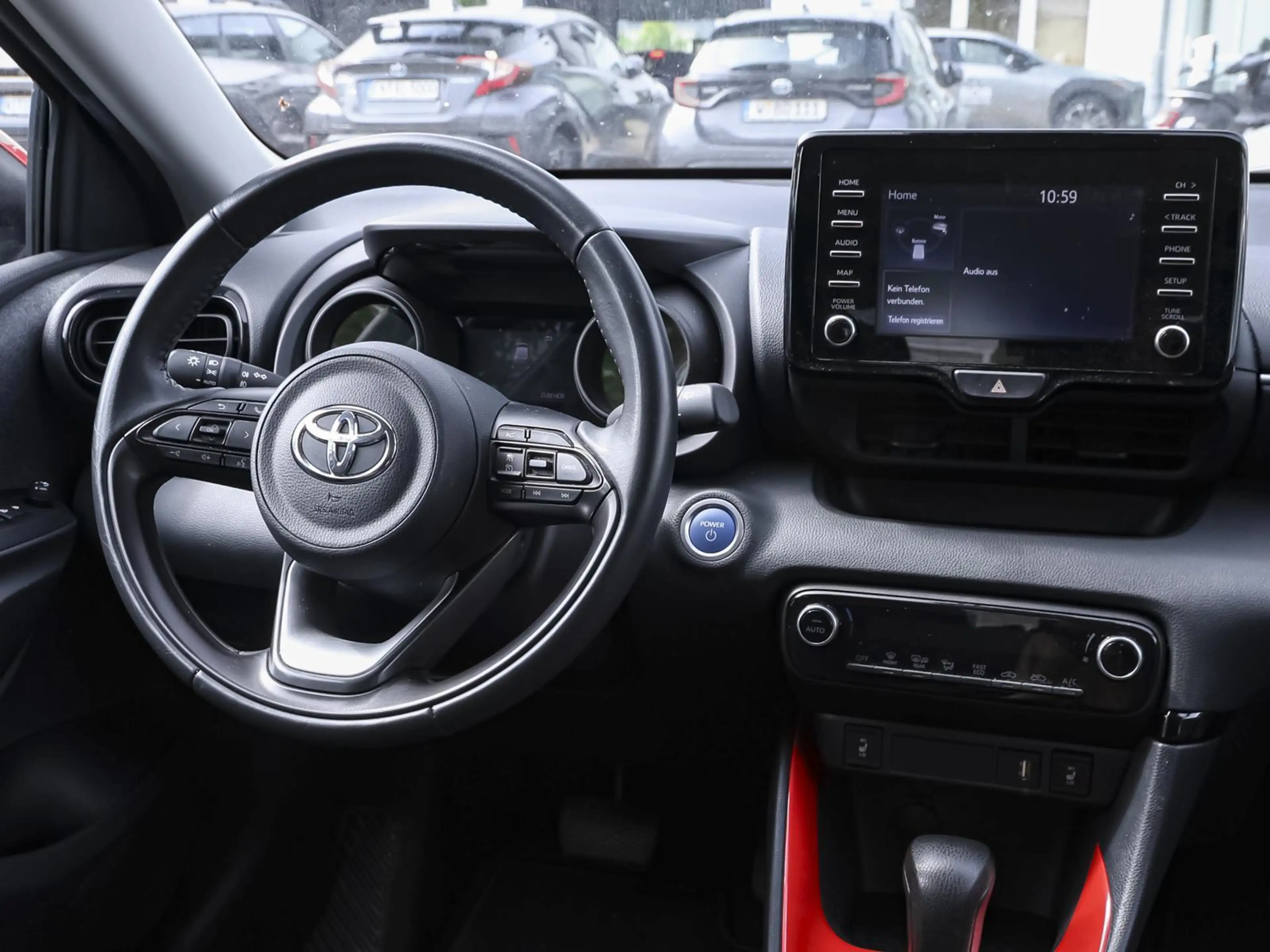 Toyota Yaris 1.5 Hybrid Club Comfort Paket SHZ SmartKey — photo 9