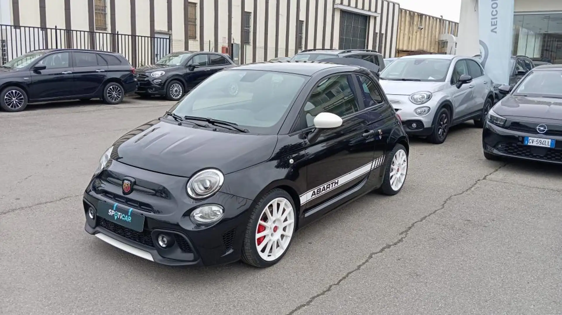 Abarth 695 *PROMO*1.4 esseesse  t-jet  180cv Schwarz - 1